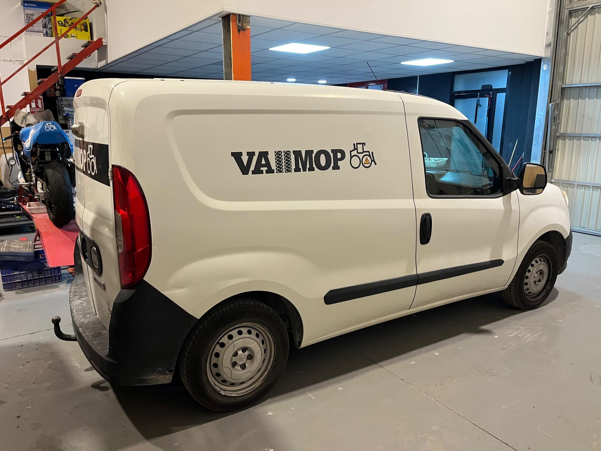 Foto 5 de Furgoneta Fiat doblo