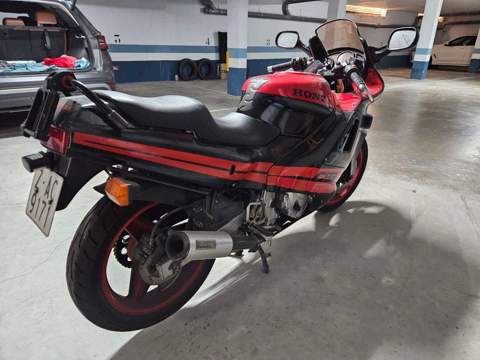 Foto 4 de Honda CBR600 '1987 con ITV pasada 