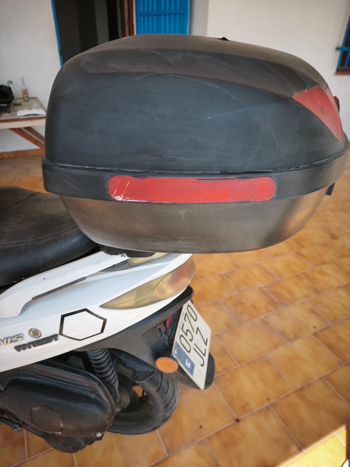 Foto 6 de Esccoter 125 cc