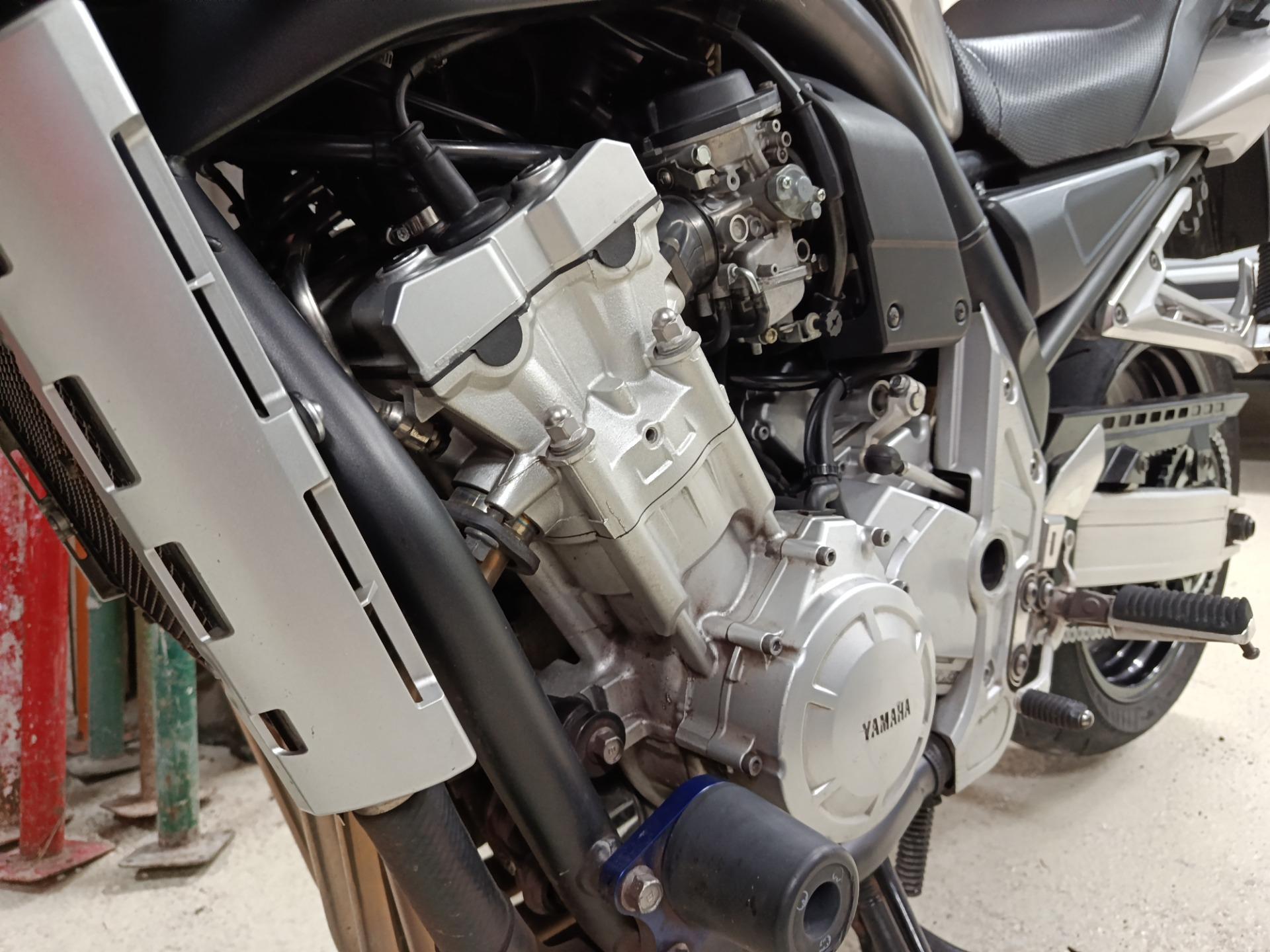 Foto 2 de Moto Yamaha fzs1000 fazer