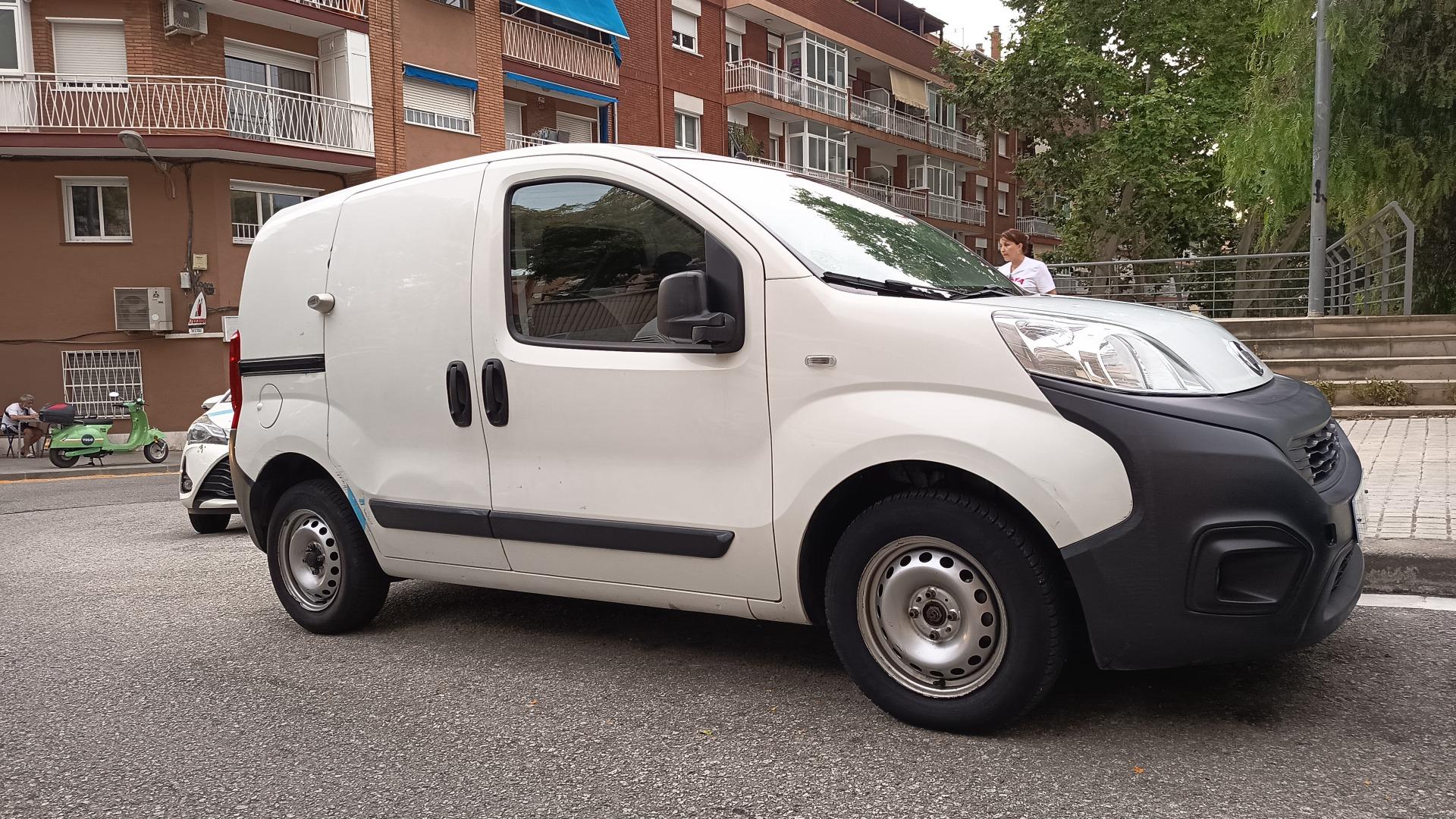 Foto 2 de Vendo o cambio  por coche o 7 plazas
