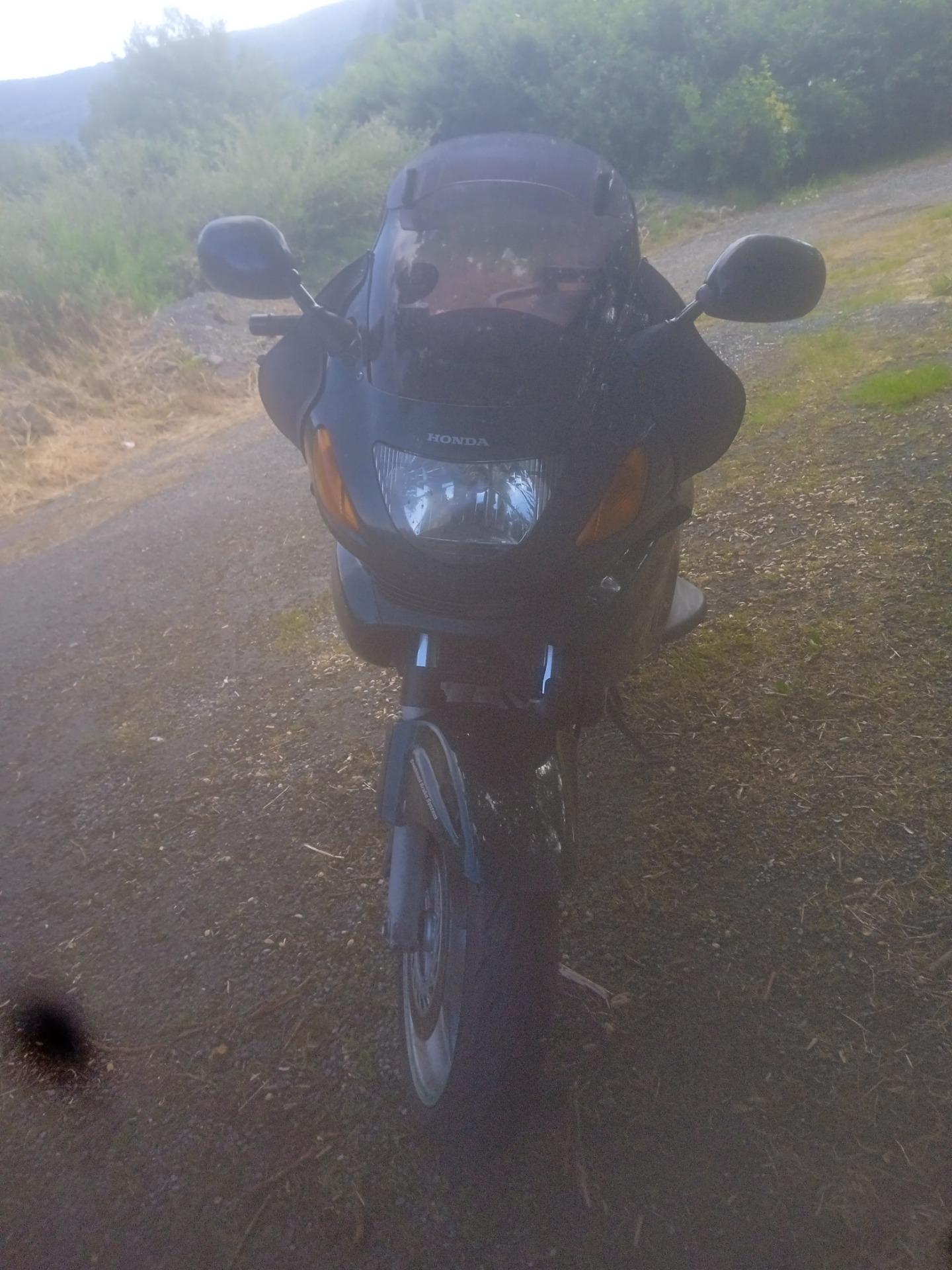 Foto 4 de Honda Deauville NT 650 V