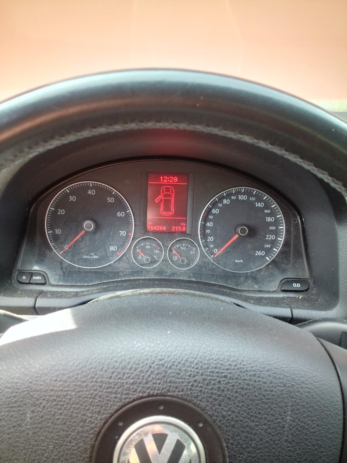 Foto 5 de Volkswagen golf 1.6 highline 102 CV 2007