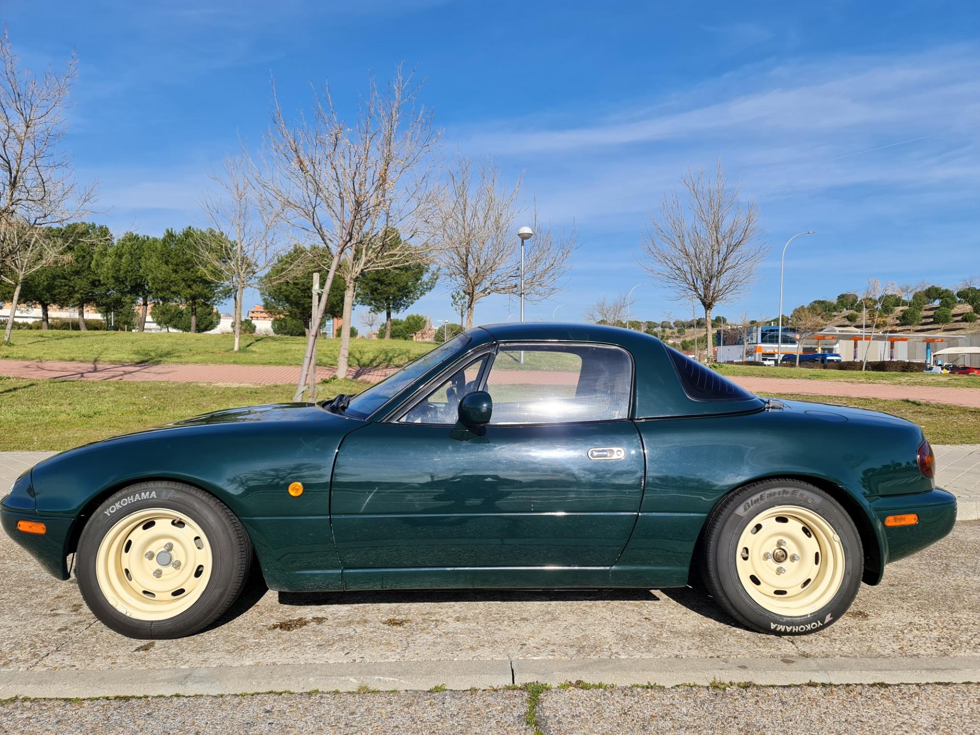 Foto de Mx5 NA 1.8 RGB Edition.