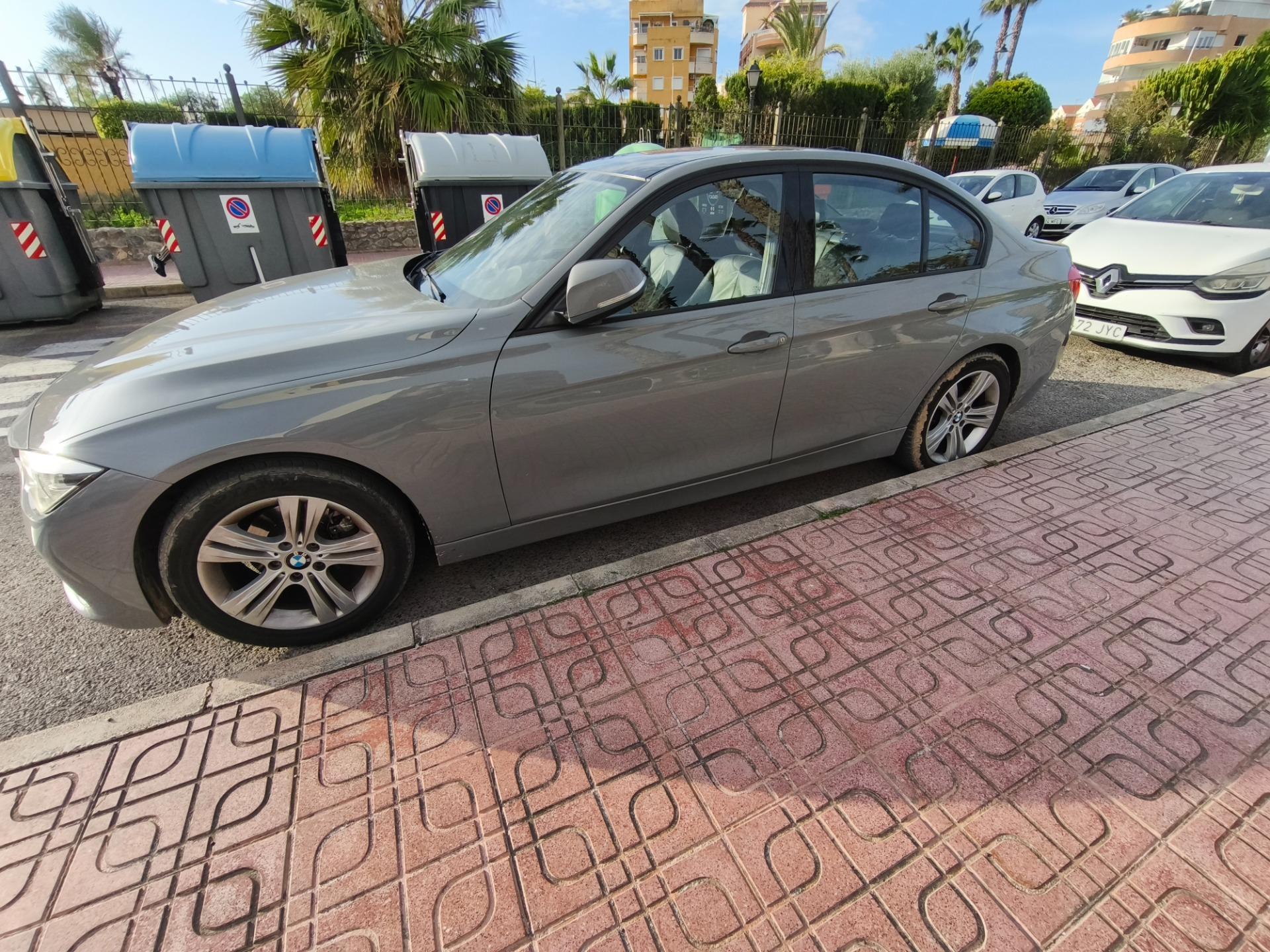 Foto 3 de Cambio BMW por furgoneta Combi 6 plazas