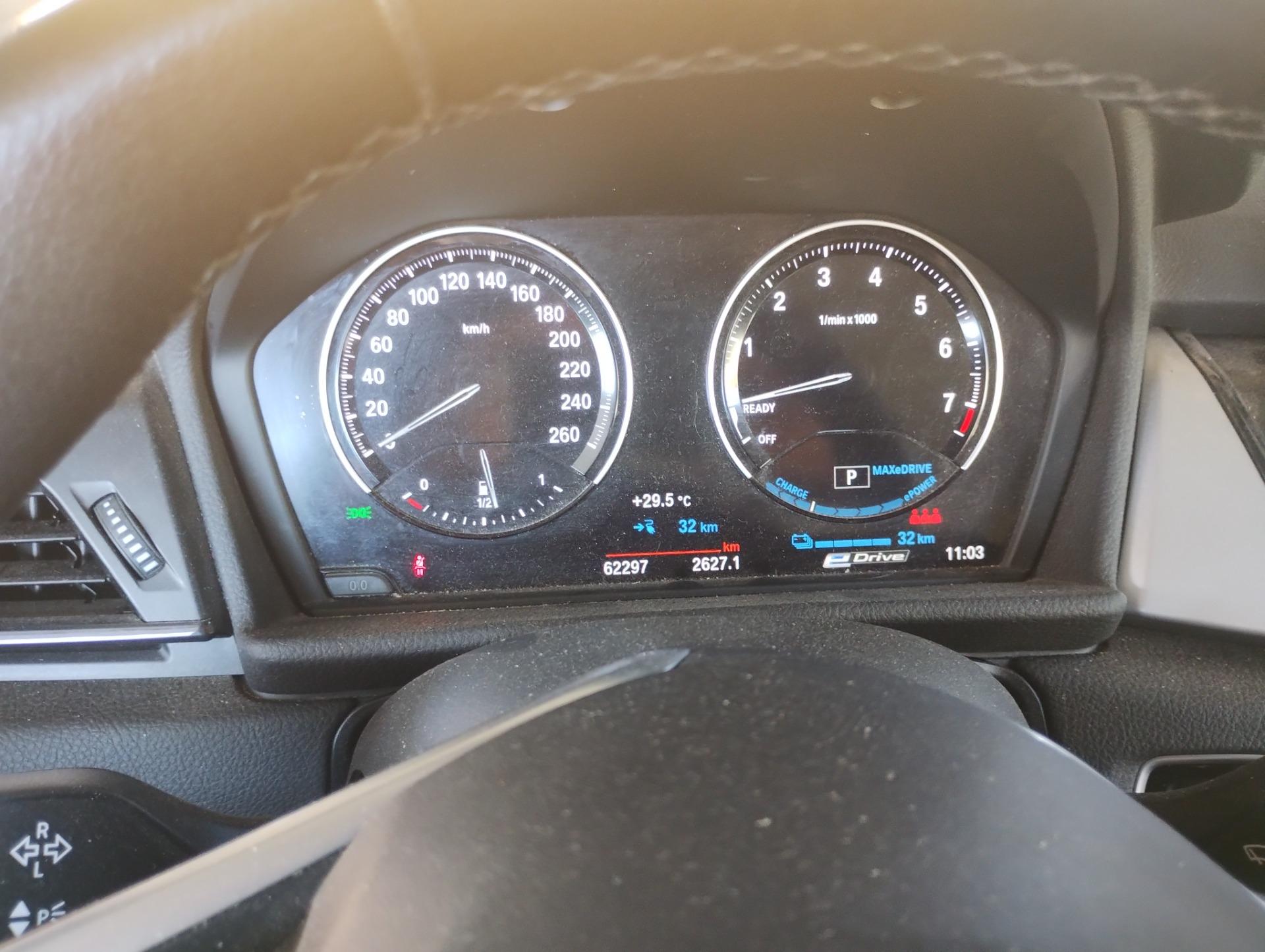 Foto 3 de BMW serie 2 active TOURER híbrido enchufable del año 2019 con 62000 kms