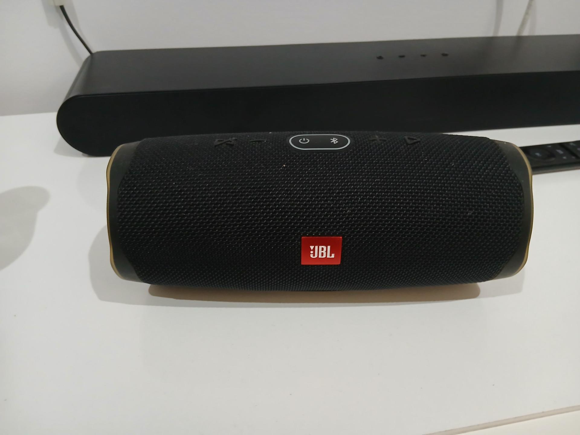 Foto de Altavoz JBL Charge 4