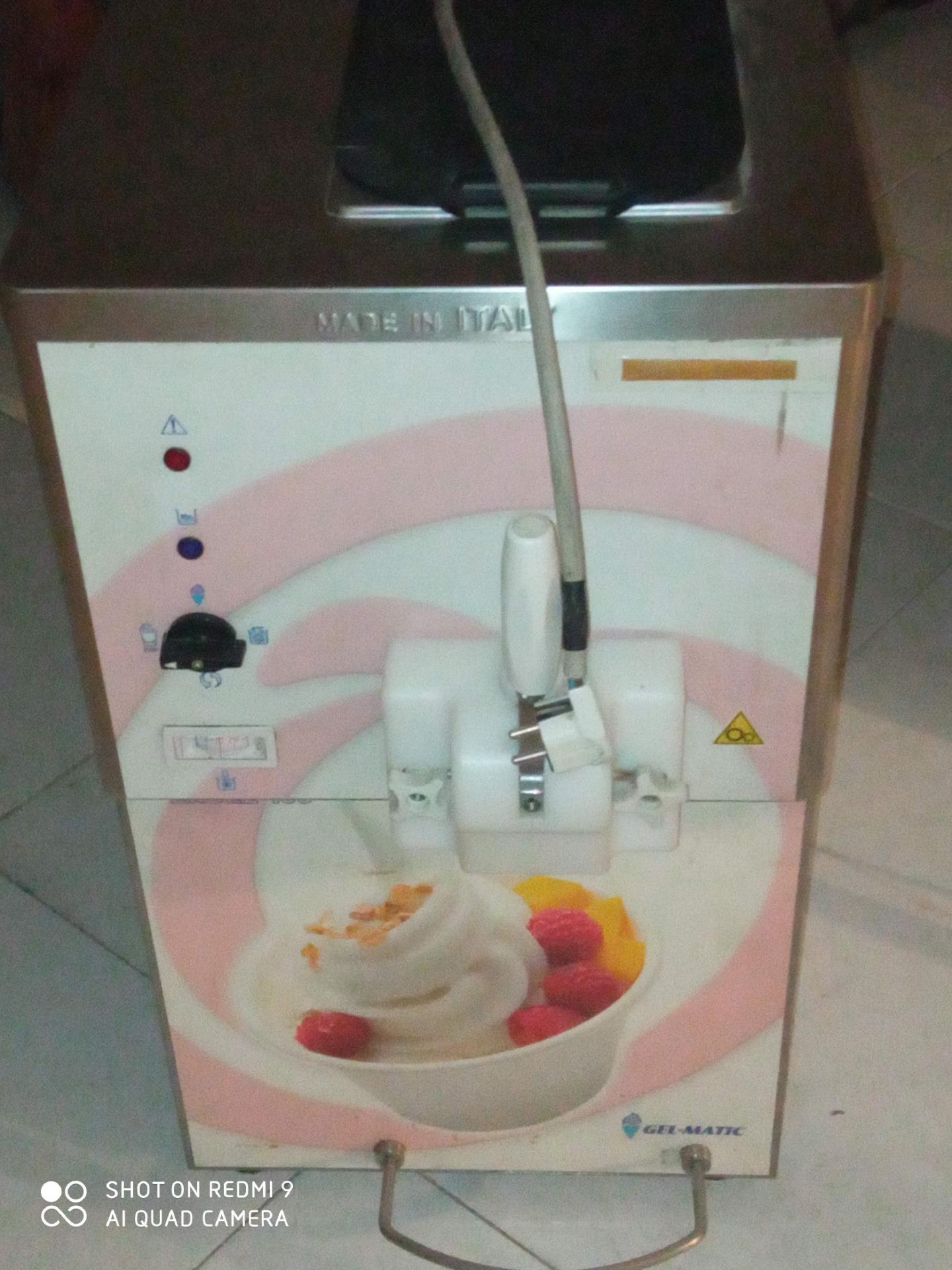 Foto 3 de Un kit de cosas por autocaravana