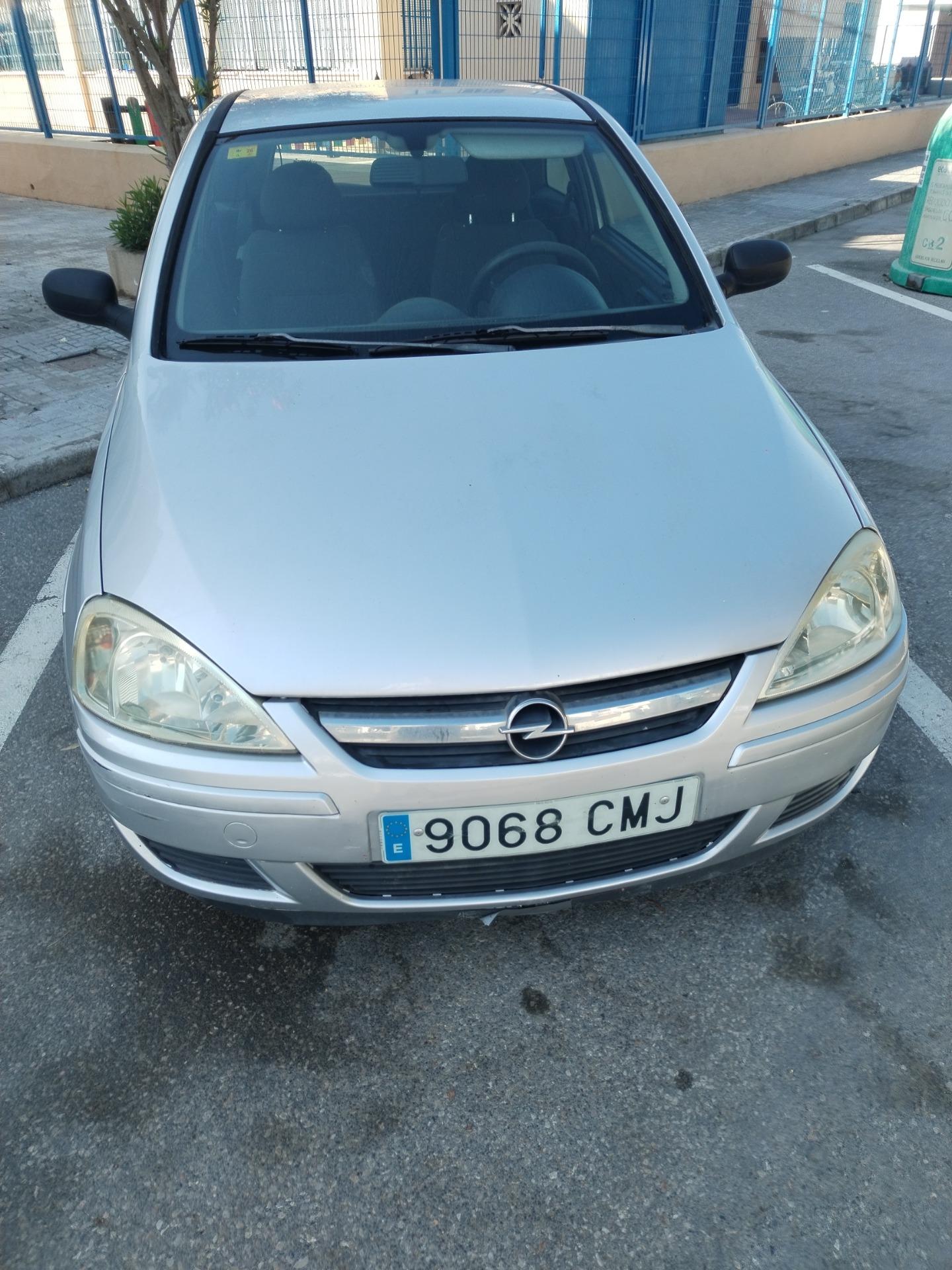 Foto de Opel corsa 1.3ctdi año 2003 itv acabada de pasar en septiembre valida hasta 09/2026