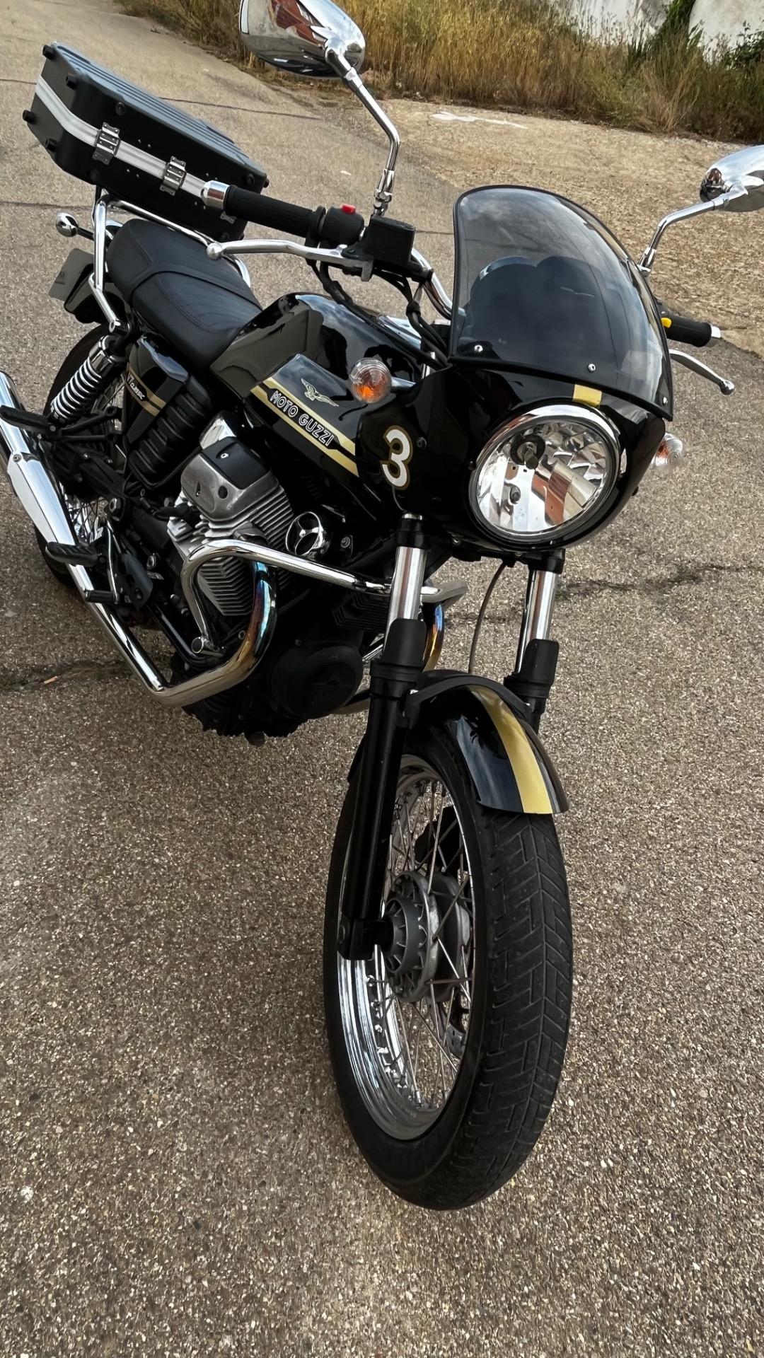 Foto de Moto Guzzi v7 Classic 2009