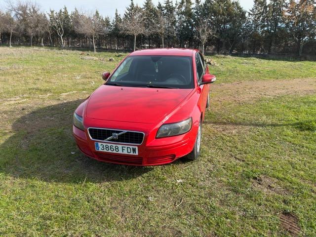 Foto 5 de volvo s 40 año 2006 diesel 1.6