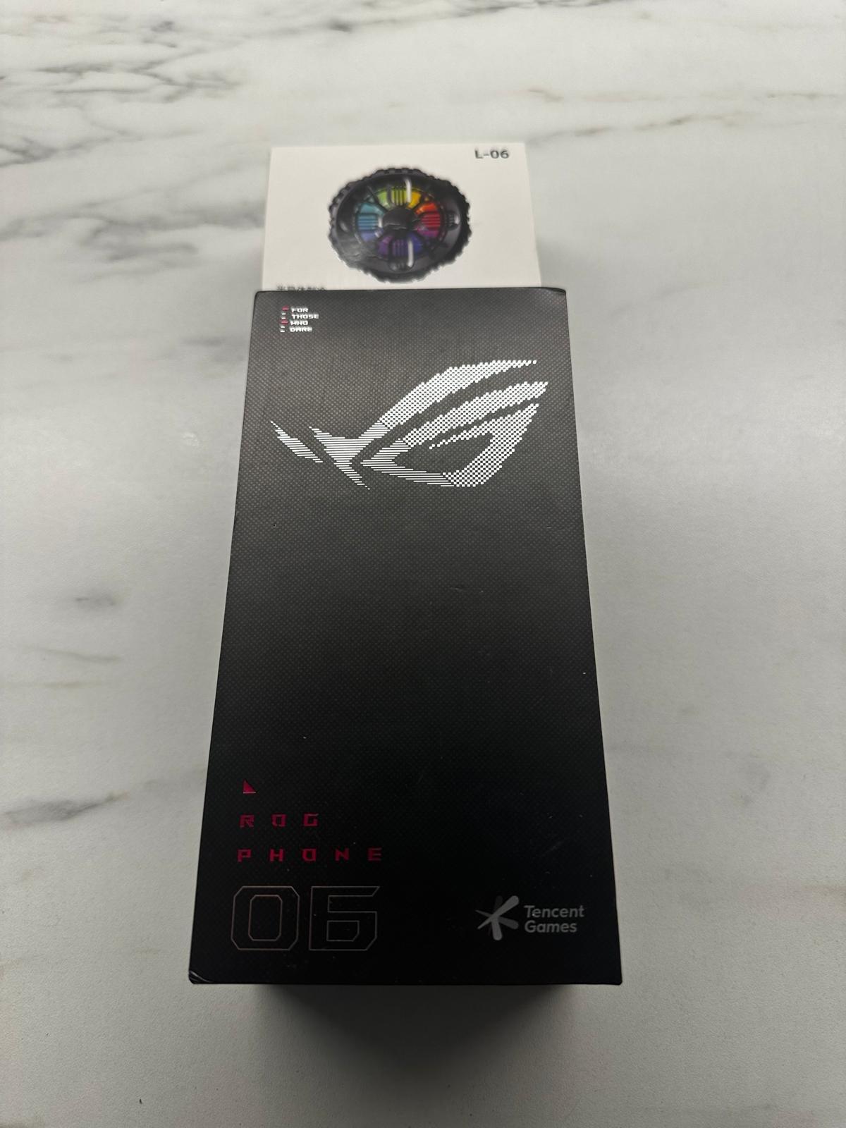 Foto 2 de Asus rog phone 6 512