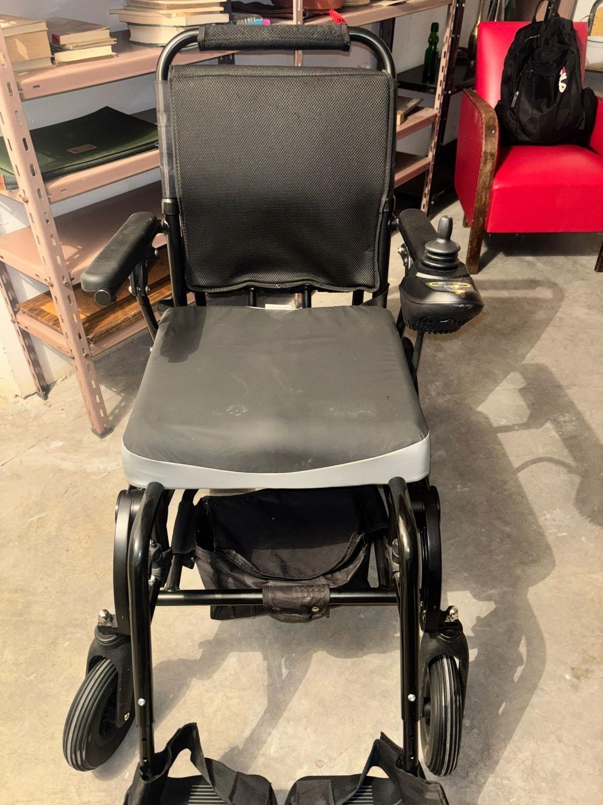 Foto 8 de Silla de Ruedas Eléctrica por coche o moto o furgoneta 