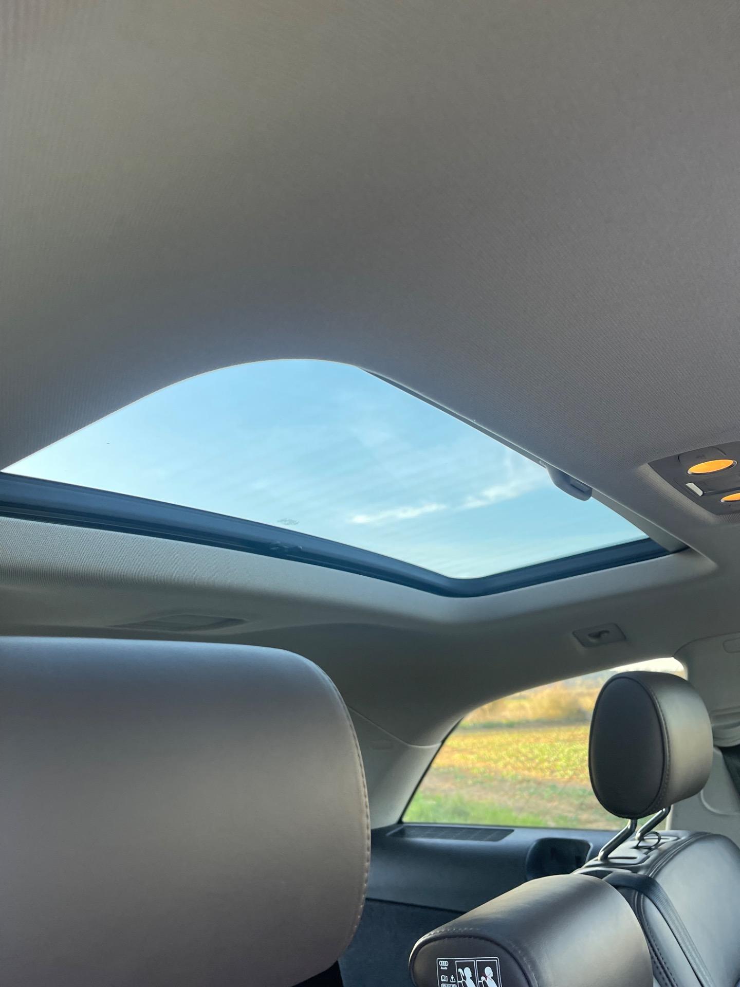 Foto 6 de Vendo o cambio Audi q7 