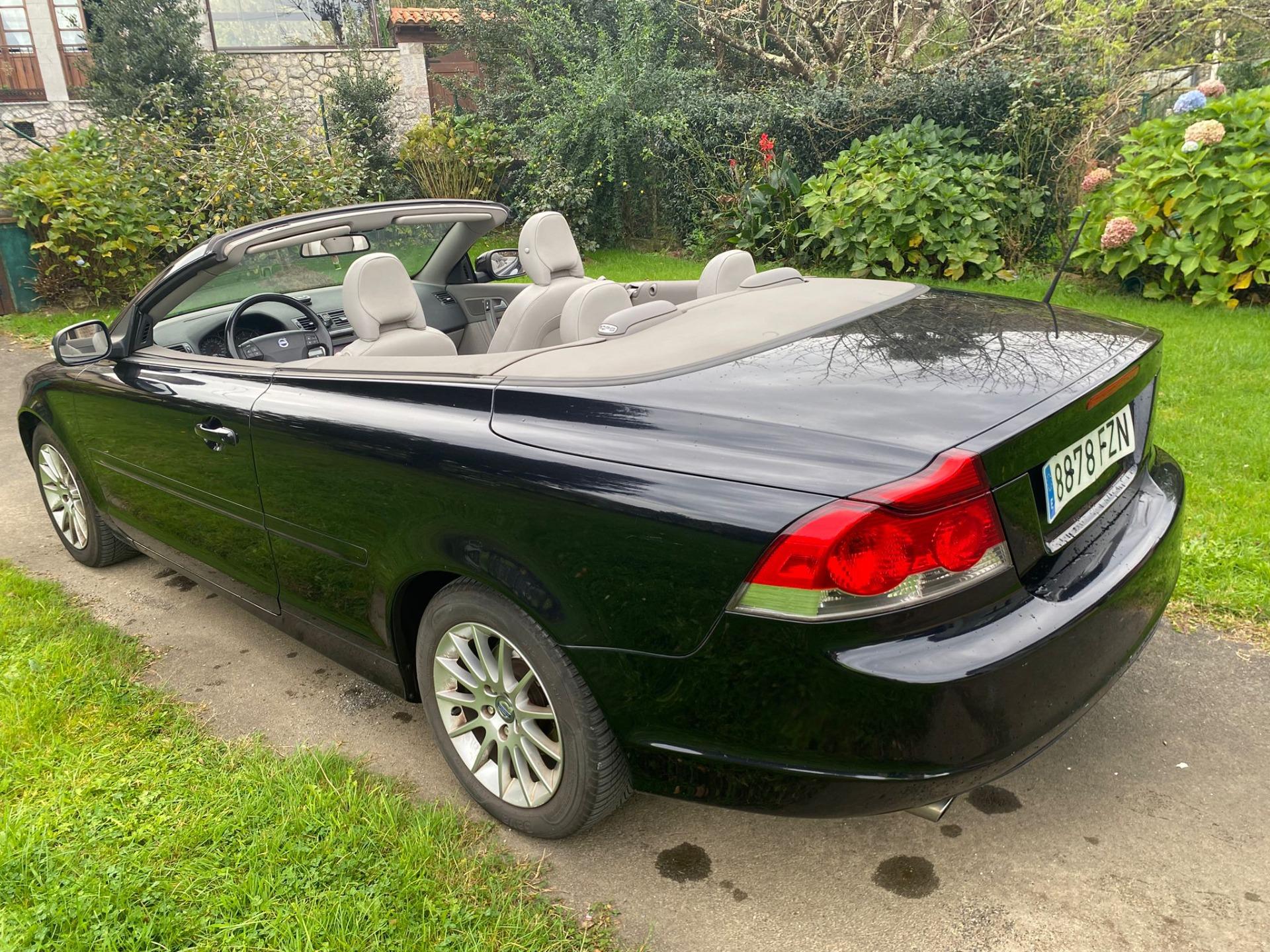 Foto 2 de Volvo C70 D5