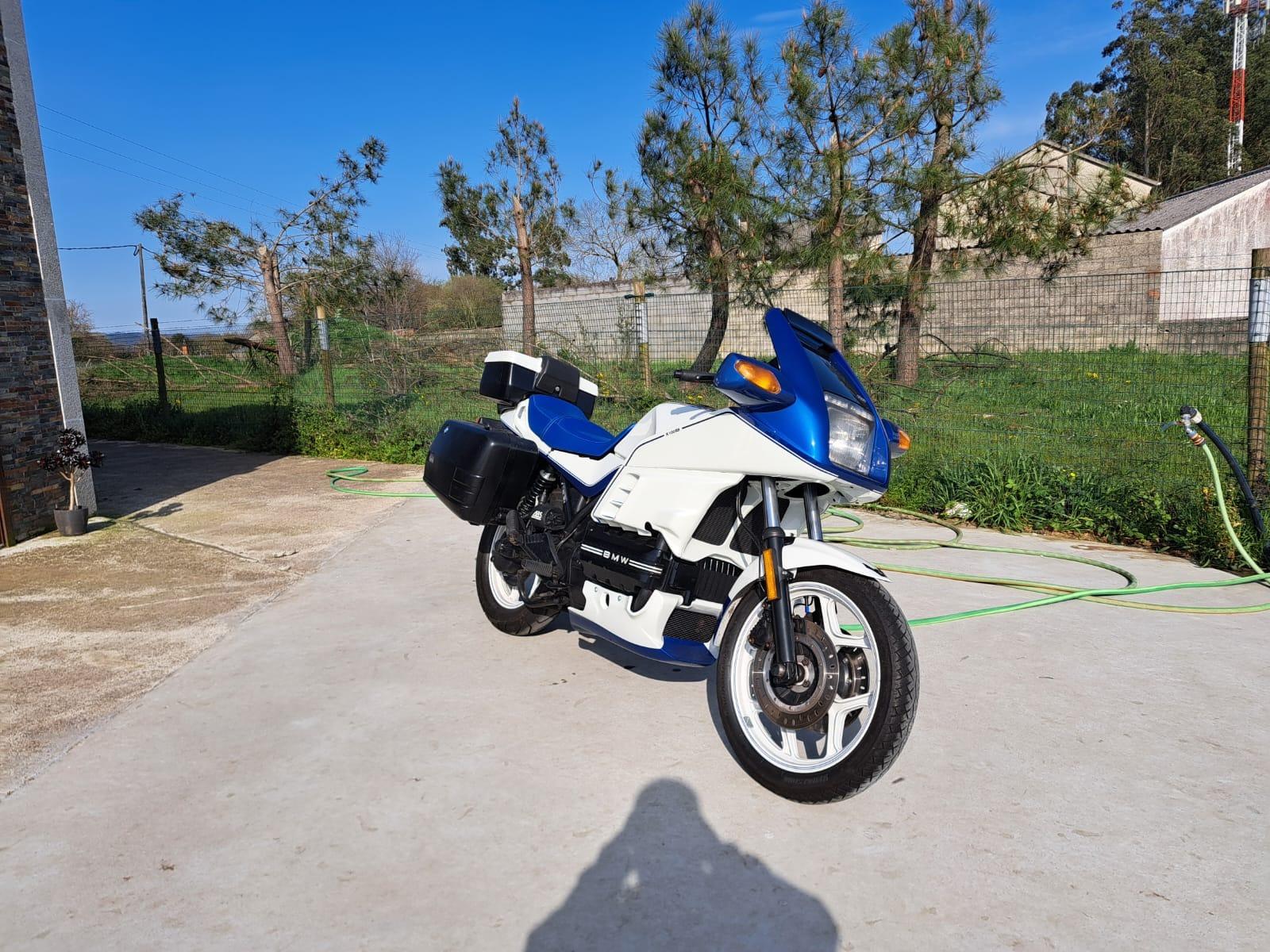 Foto de BMW K100RS