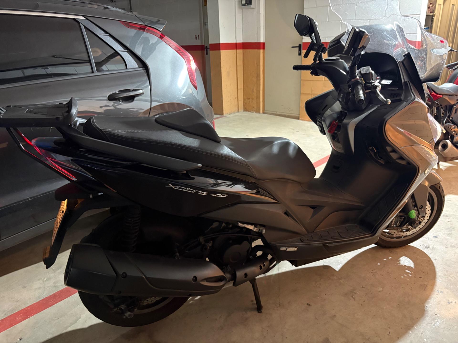 Foto 6 de Moto scooter Kymco xciting 400