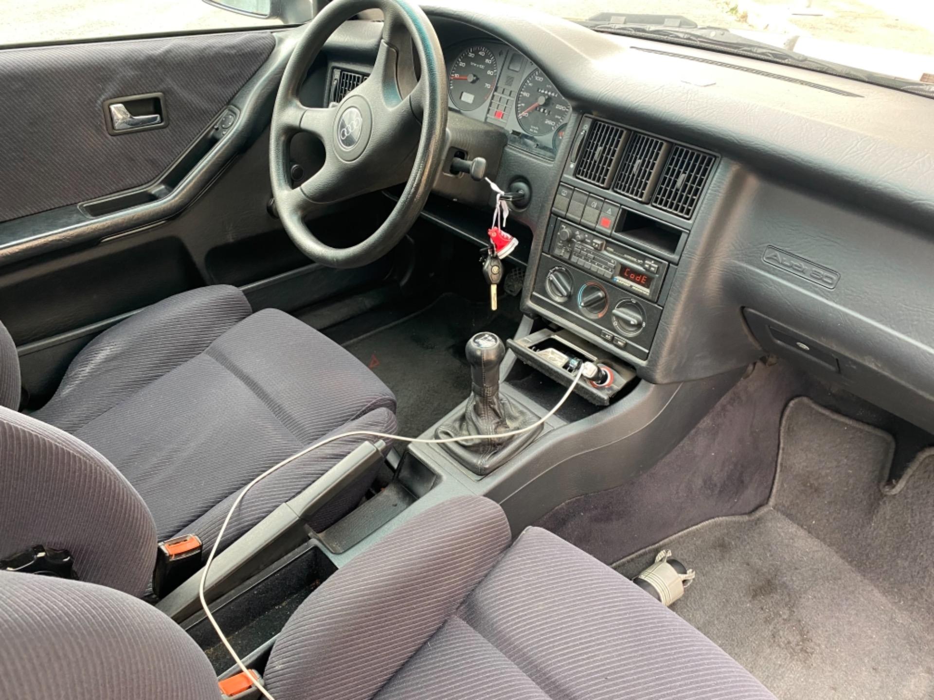 Foto 5 de Audi 80. 2.3 e