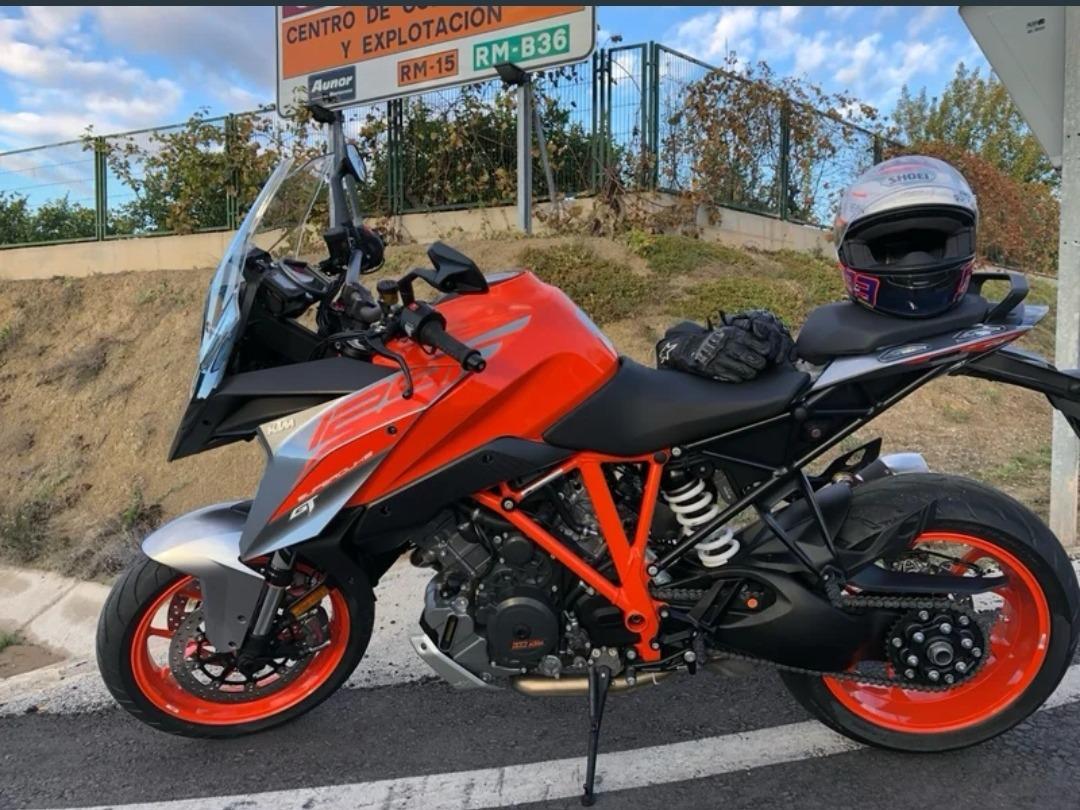 Foto 3 de KTM 1290 Superduke GT
