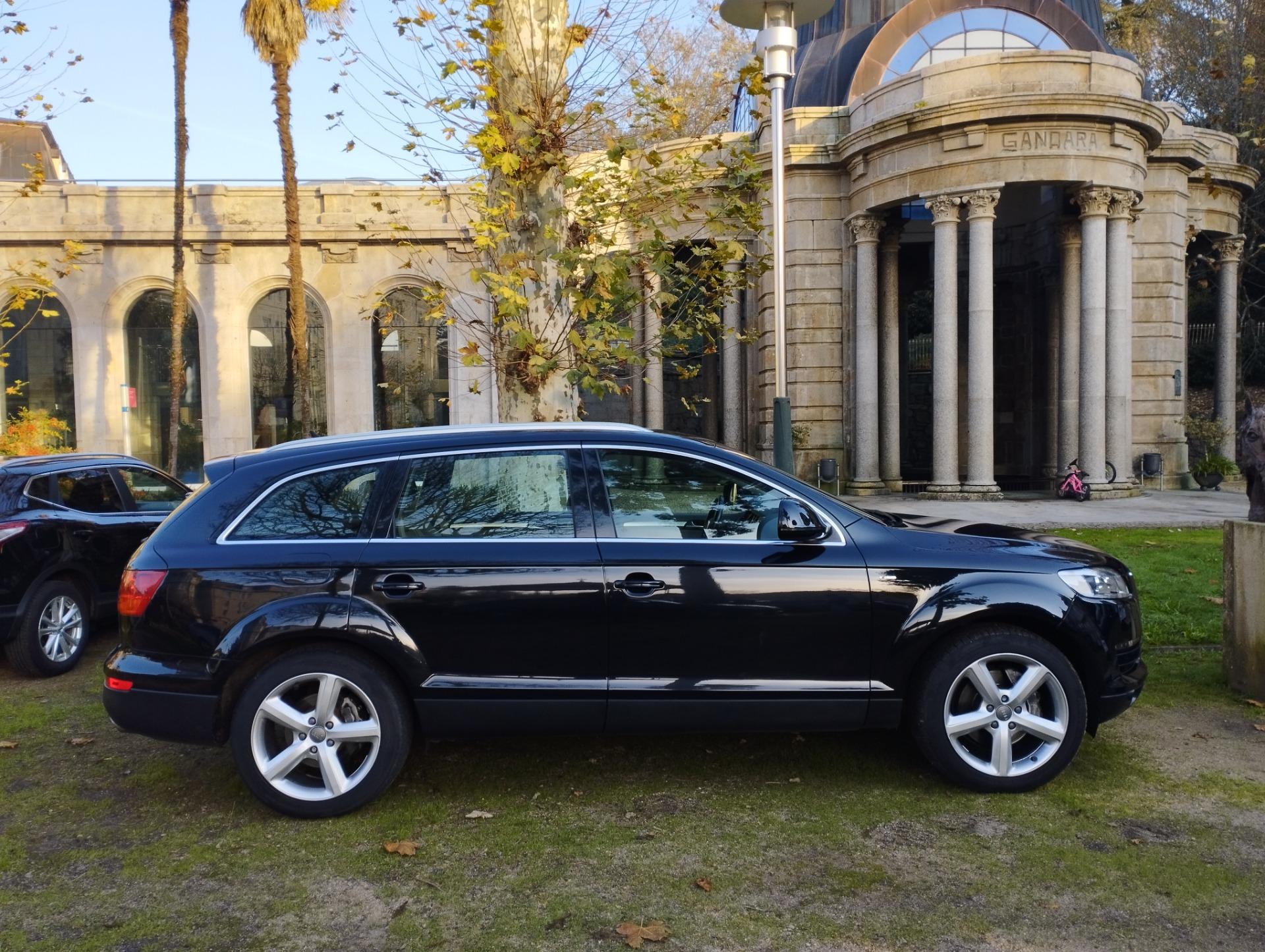 Foto 5 de Cambio AUDI Q7 SLINE COMPLETO 7 PLAZAS NACIONAL EN MUY BUEN ESTADO