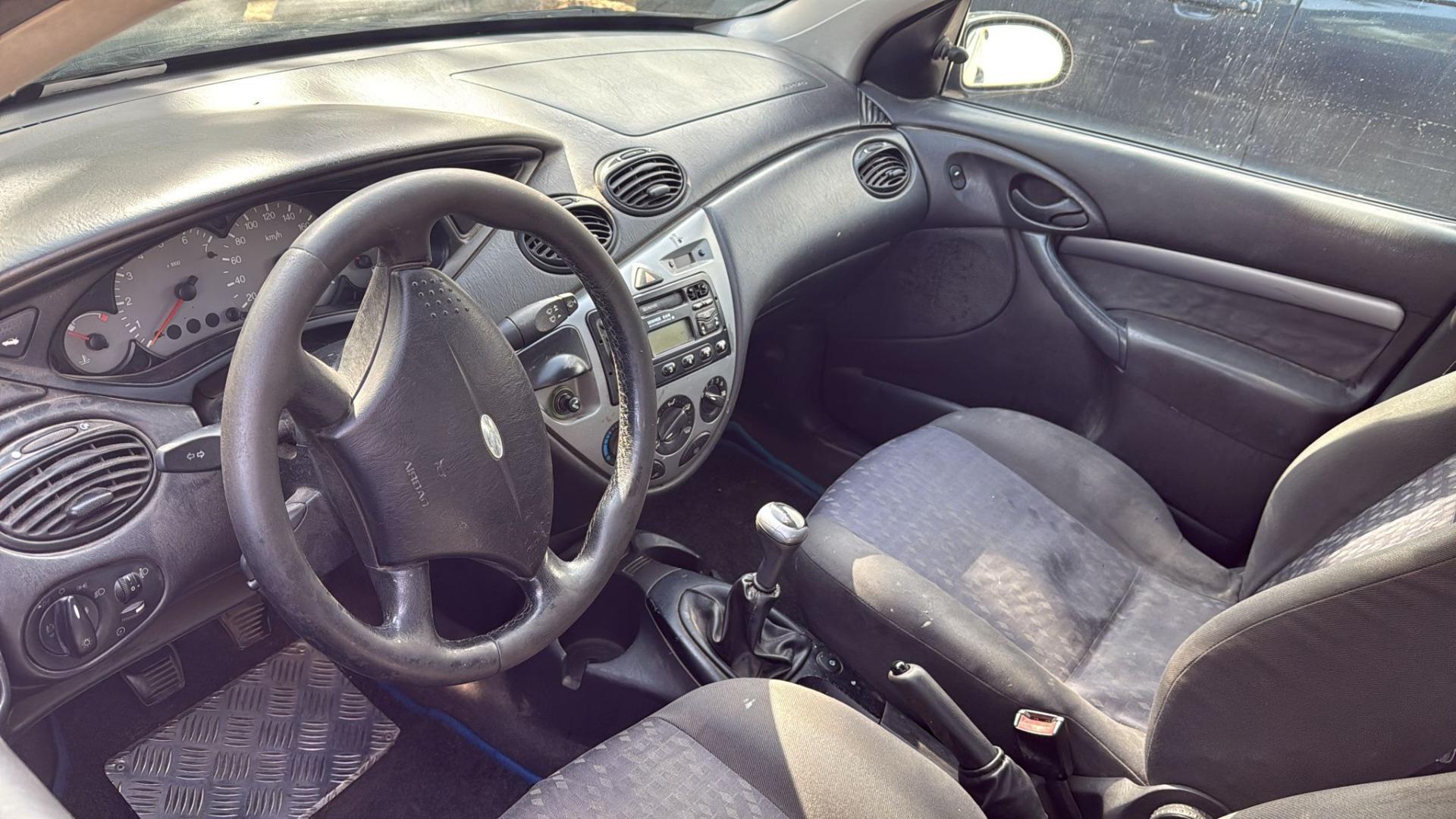 Foto 1 de Ford Focus 