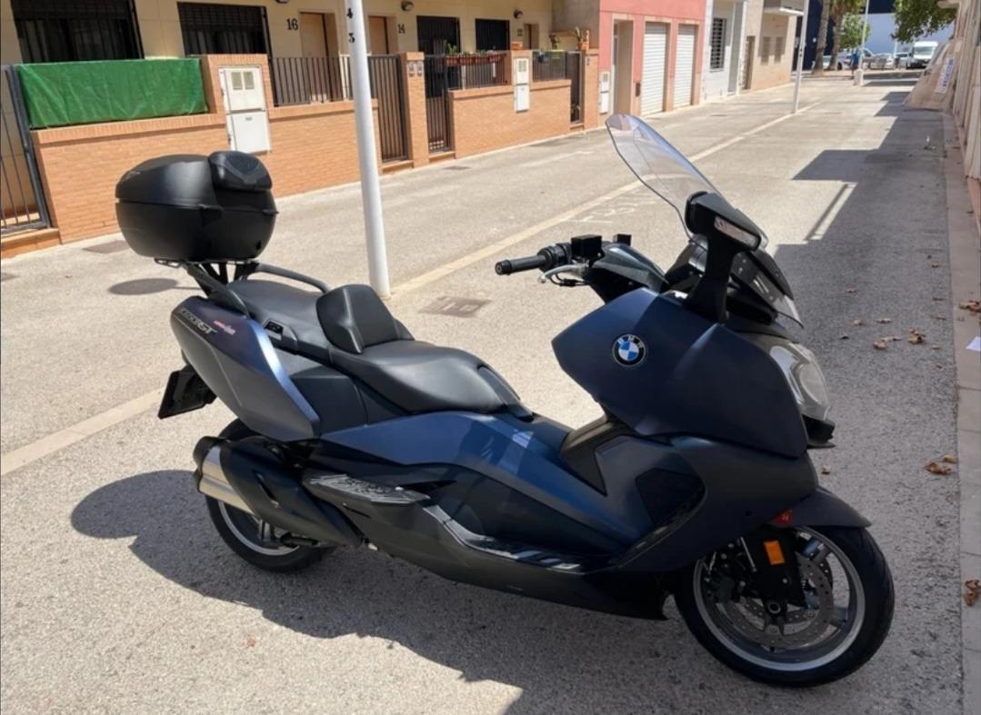 Foto 1 de BMW c650gt 2018