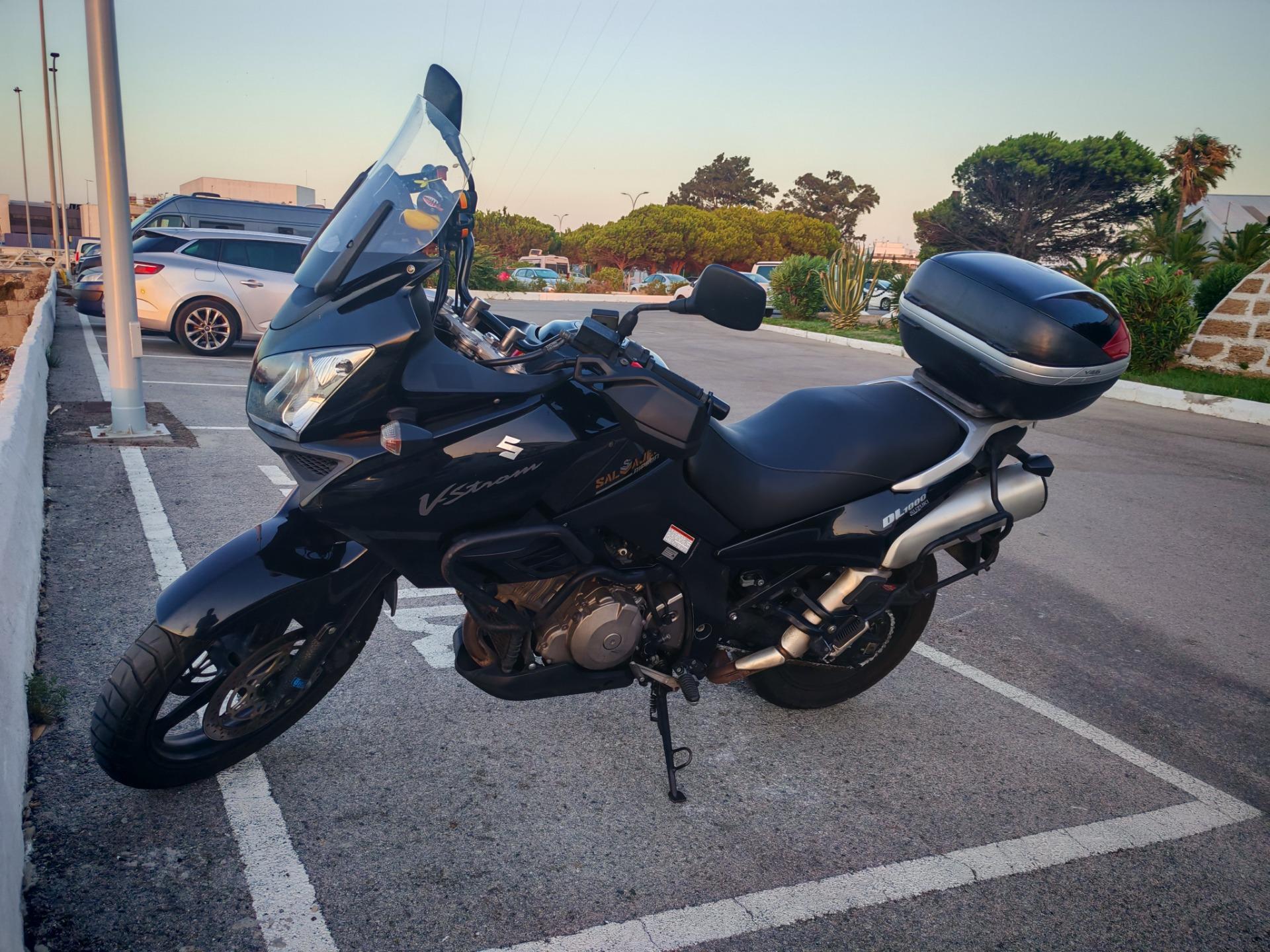 Foto 2 de SUSUKI VSTROM DL1000 DE 2006