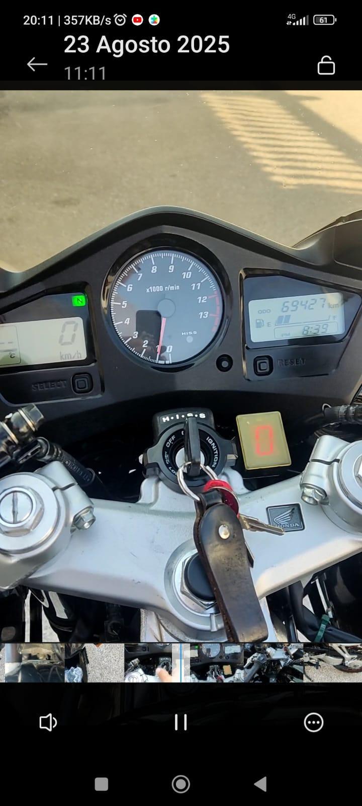 Foto de Honda vfr 800 con 69000 km muy buen estado del 2004