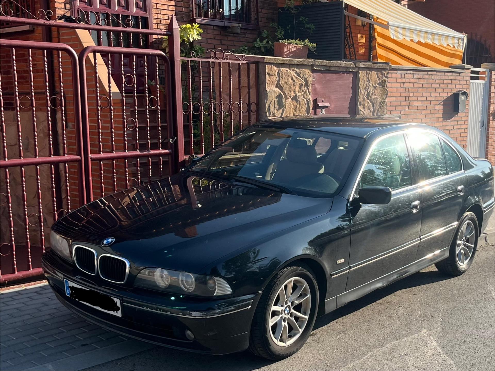 Foto 2 de BMW 530 año 2002 diesel