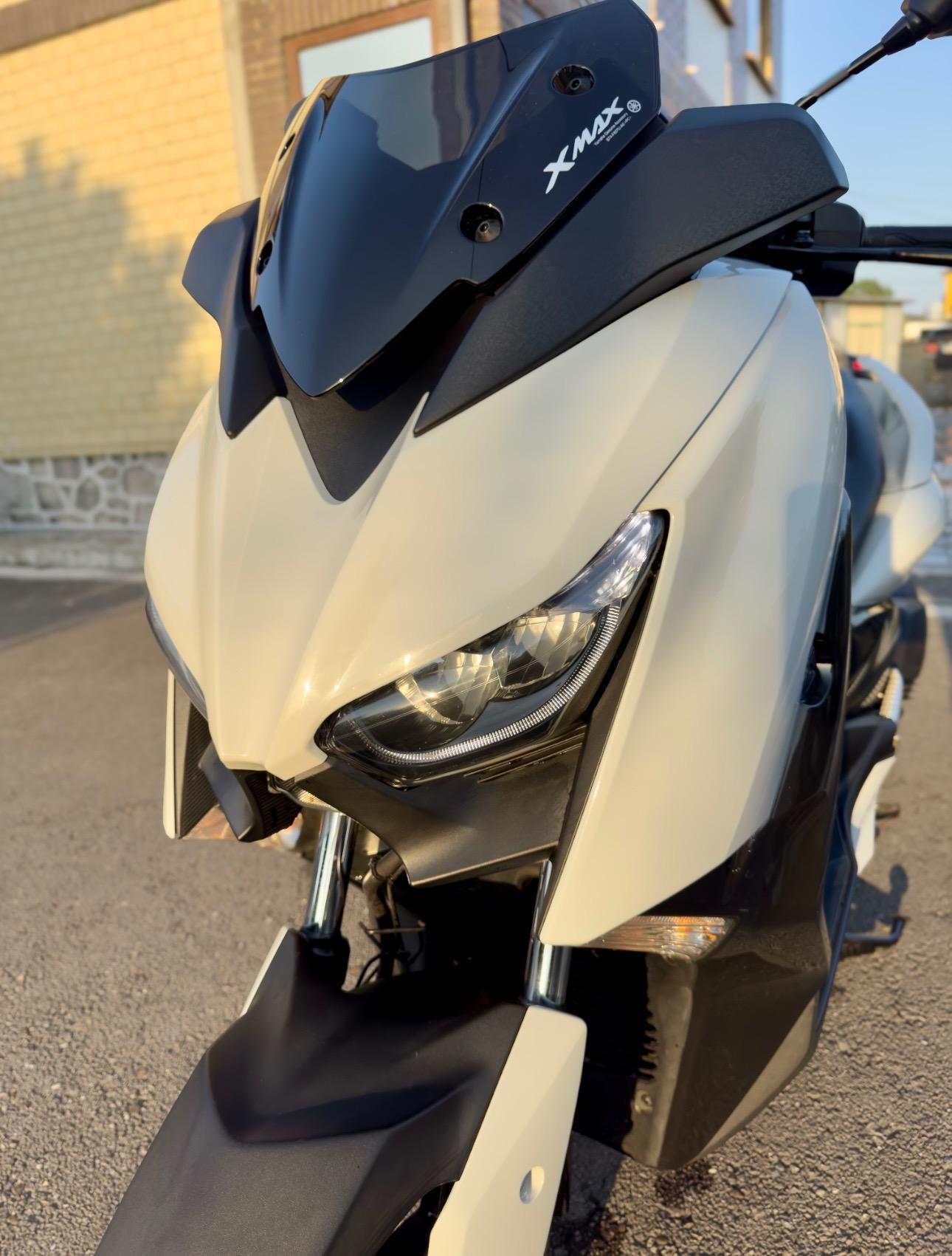 Foto de Yamaha x-Max 300