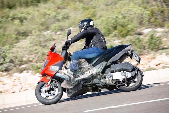 Foto 2 de Gilera Nexus 250 2007