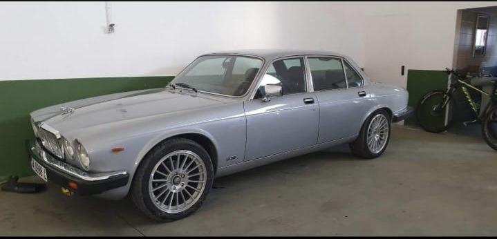 Foto 2 de Coche clásico 