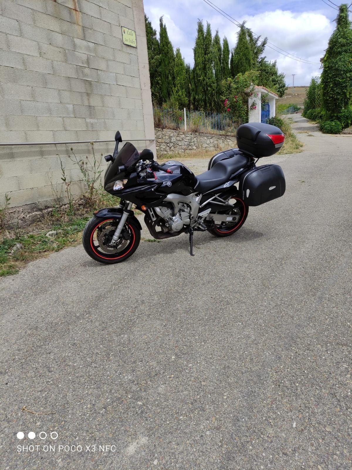 Foto 3 de Yamaha  Fazer  Fz6 S del  2006