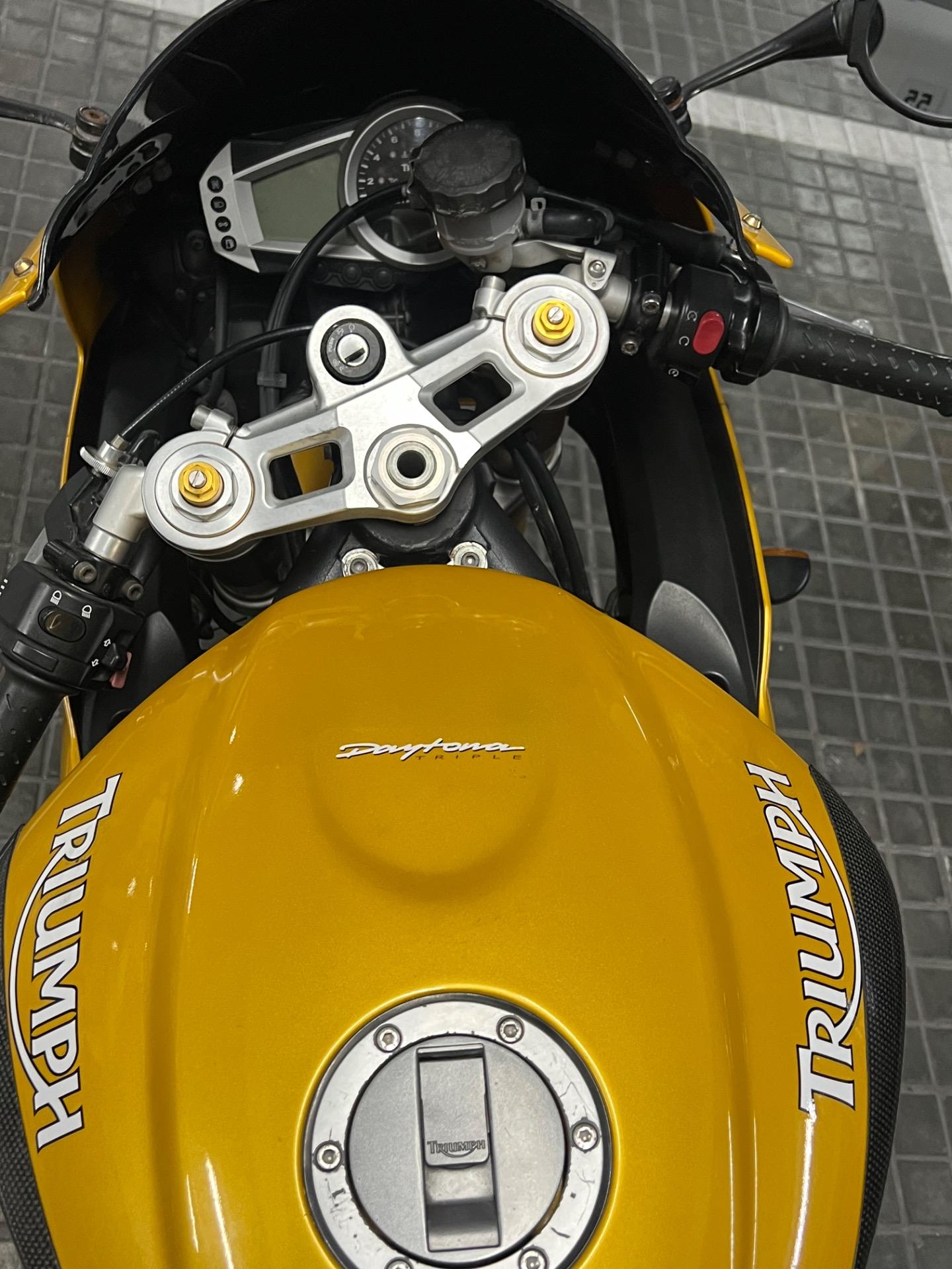 Foto 5 de Triumph Daytona 675