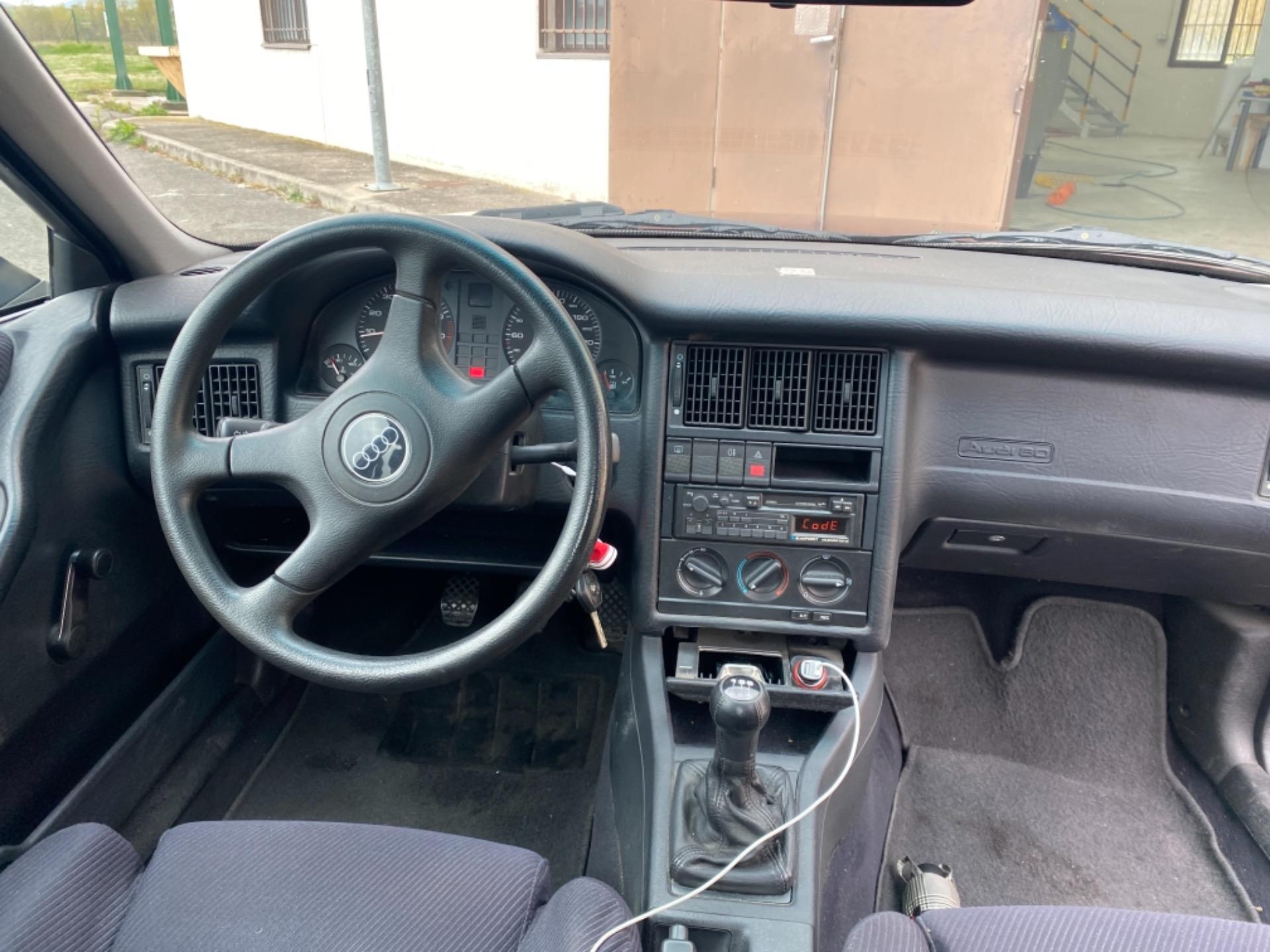 Foto 4 de Audi 80. 2.3 e