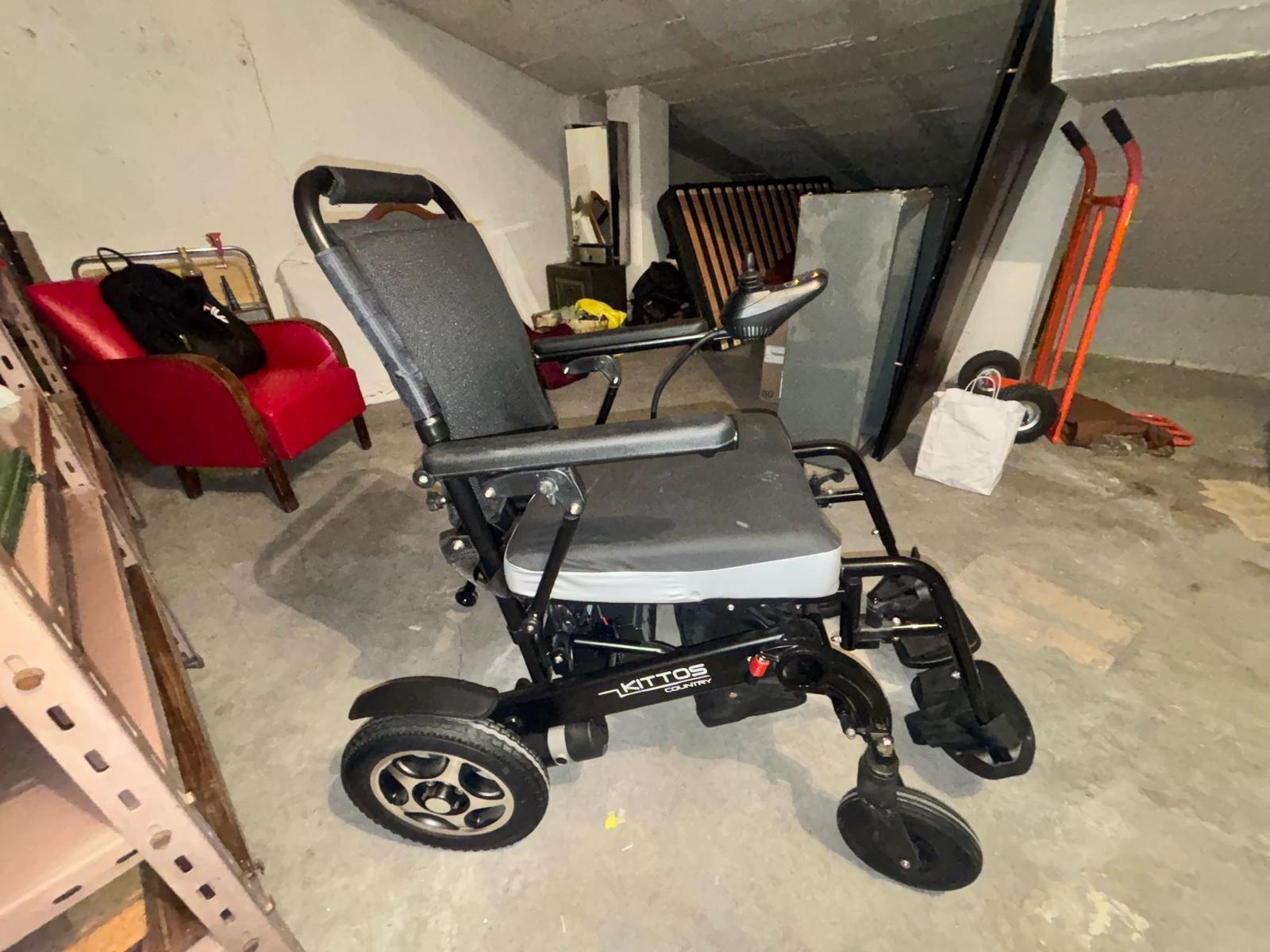 Foto de Silla de Ruedas Eléctrica por coche o moto o furgoneta 