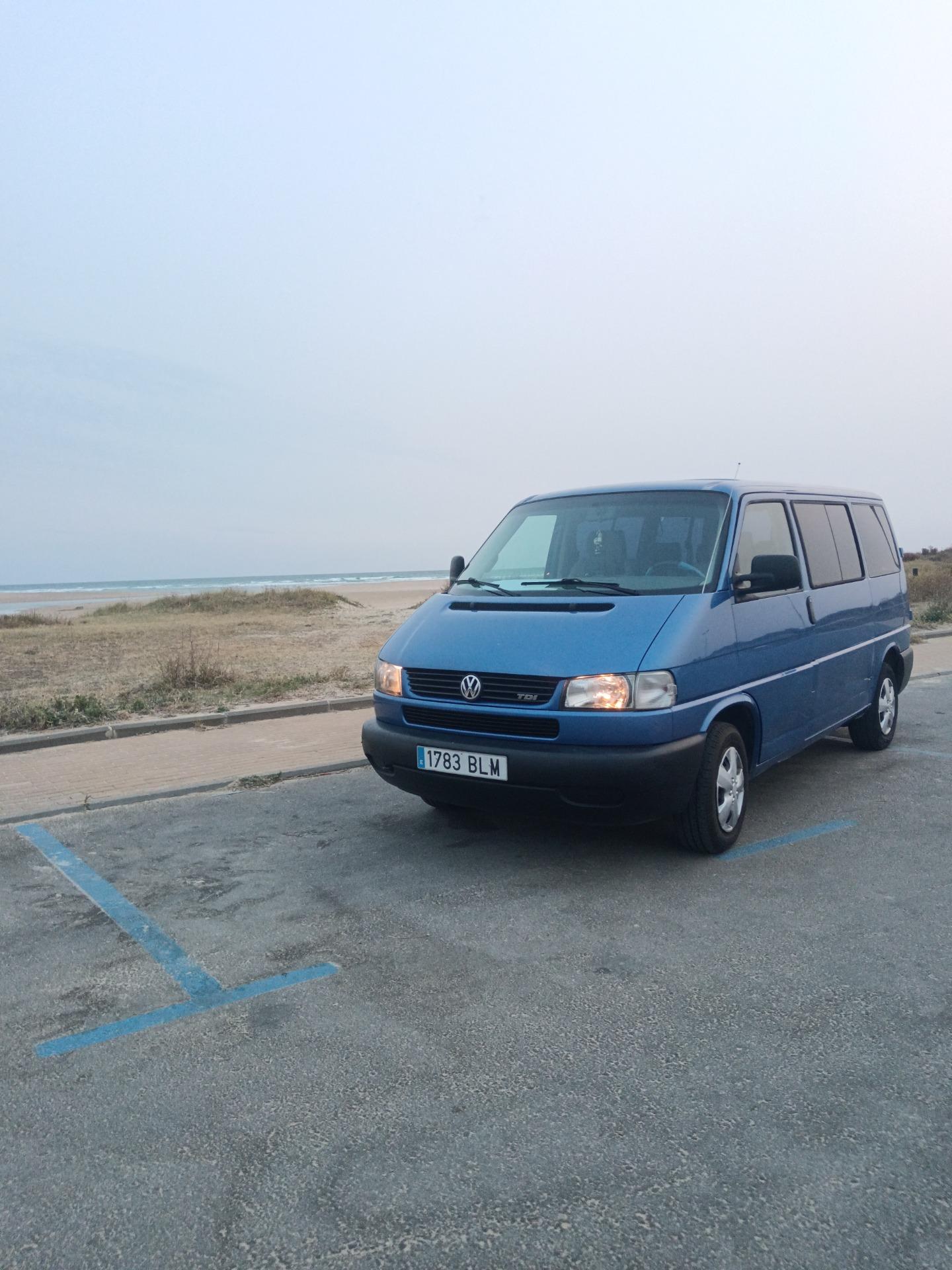 Foto 4 de Volkswagen transporter 2.5 tdi 102cv eurovan 