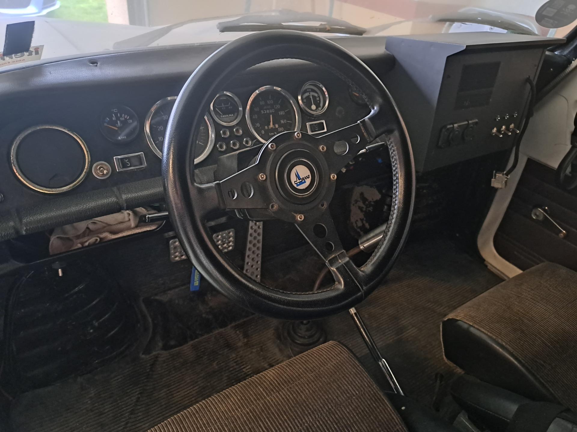 Foto 4 de Renault 8
