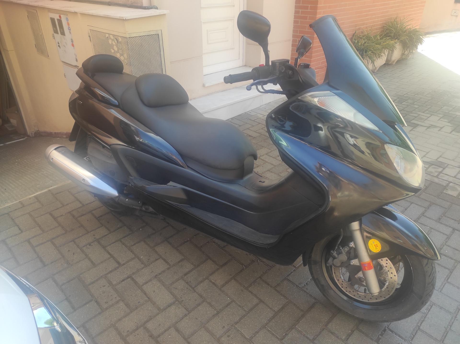 Foto 5 de Yamaha Majesty yp400