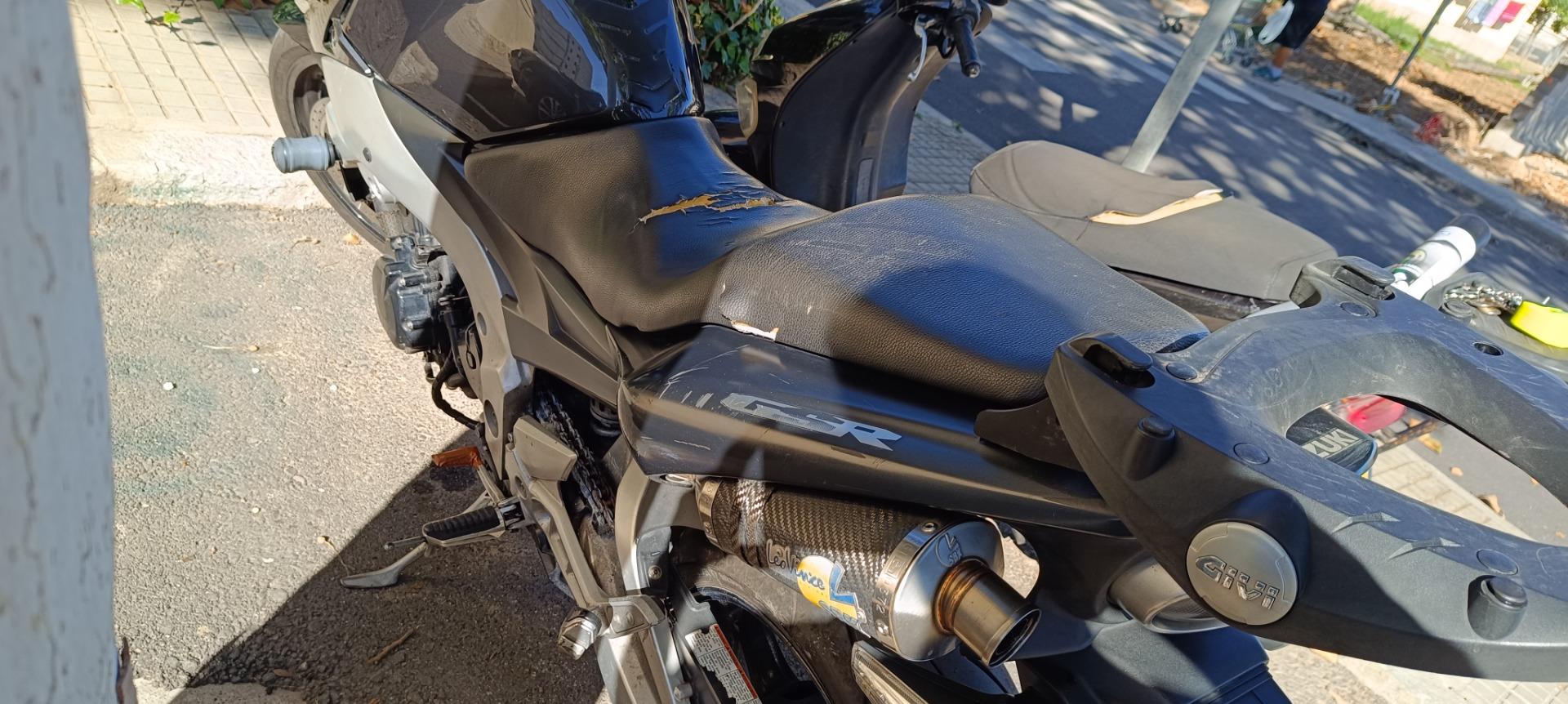 Foto 2 de Moto por coche 