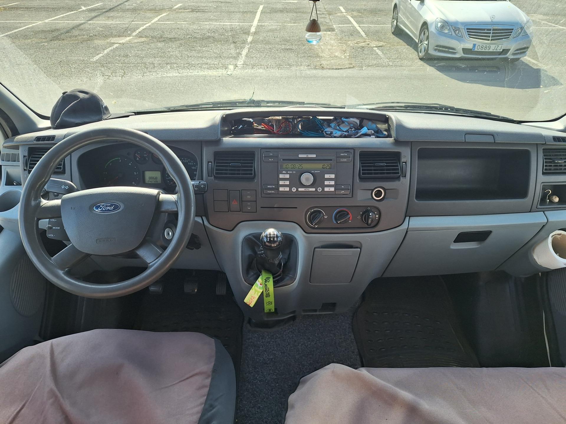 Foto 6 de Ford Transit mk7 del 2007 2.4cc 100cv con 245000km