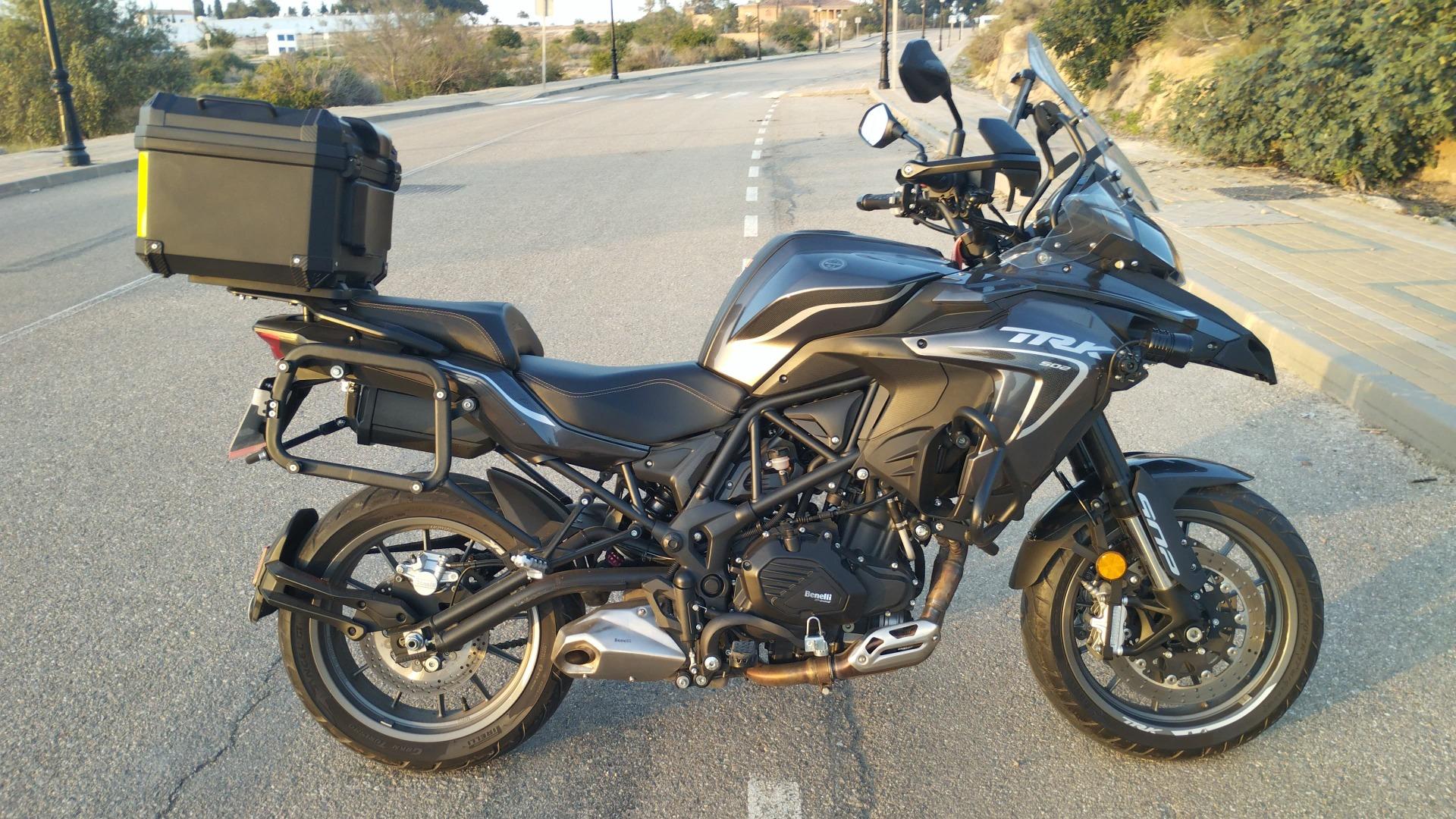 Foto 3 de Benelli 502 TRK