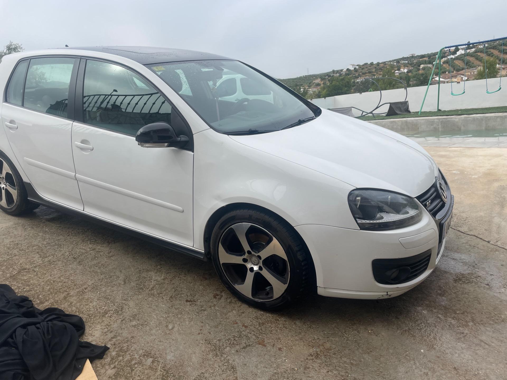Foto 1 de Golf v 