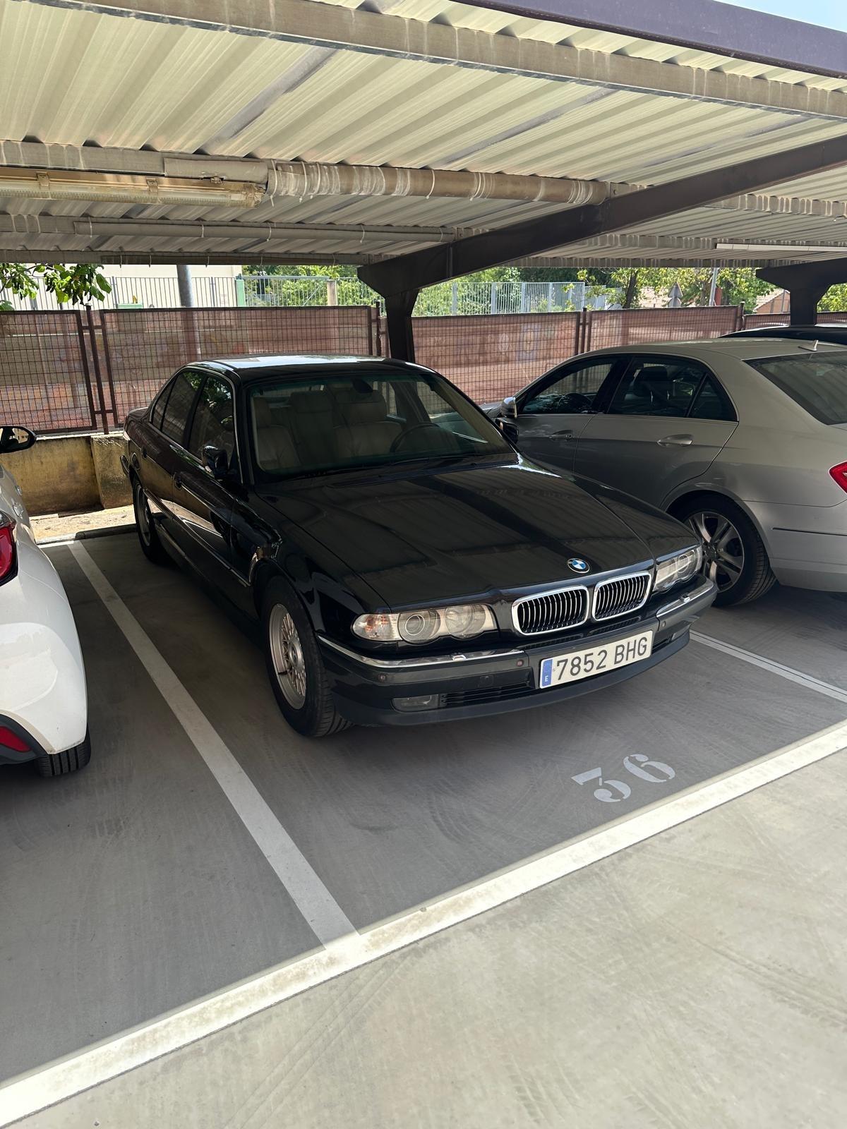 Foto 1 de BMW serie 7 30 E38 diesel del 2001 