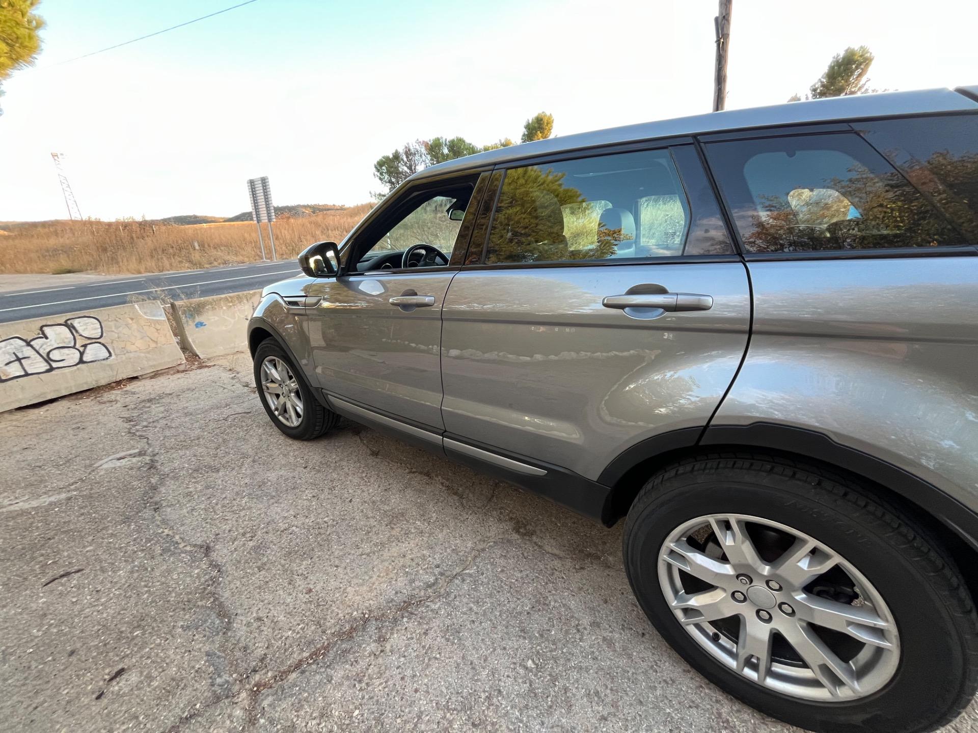 Foto de Land Rover Evoque 2.2td4