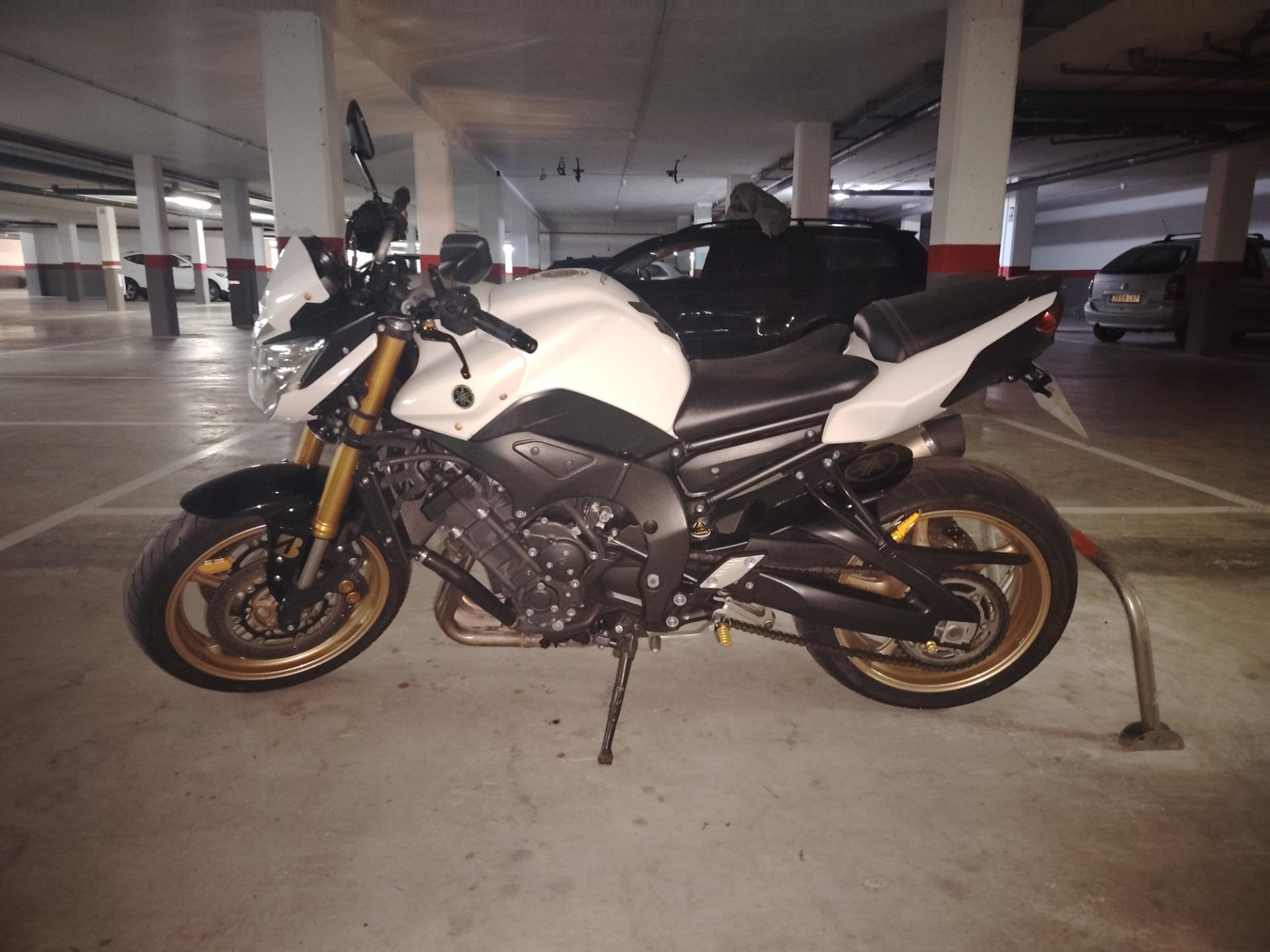 Foto 2 de Yamaha fz8 
