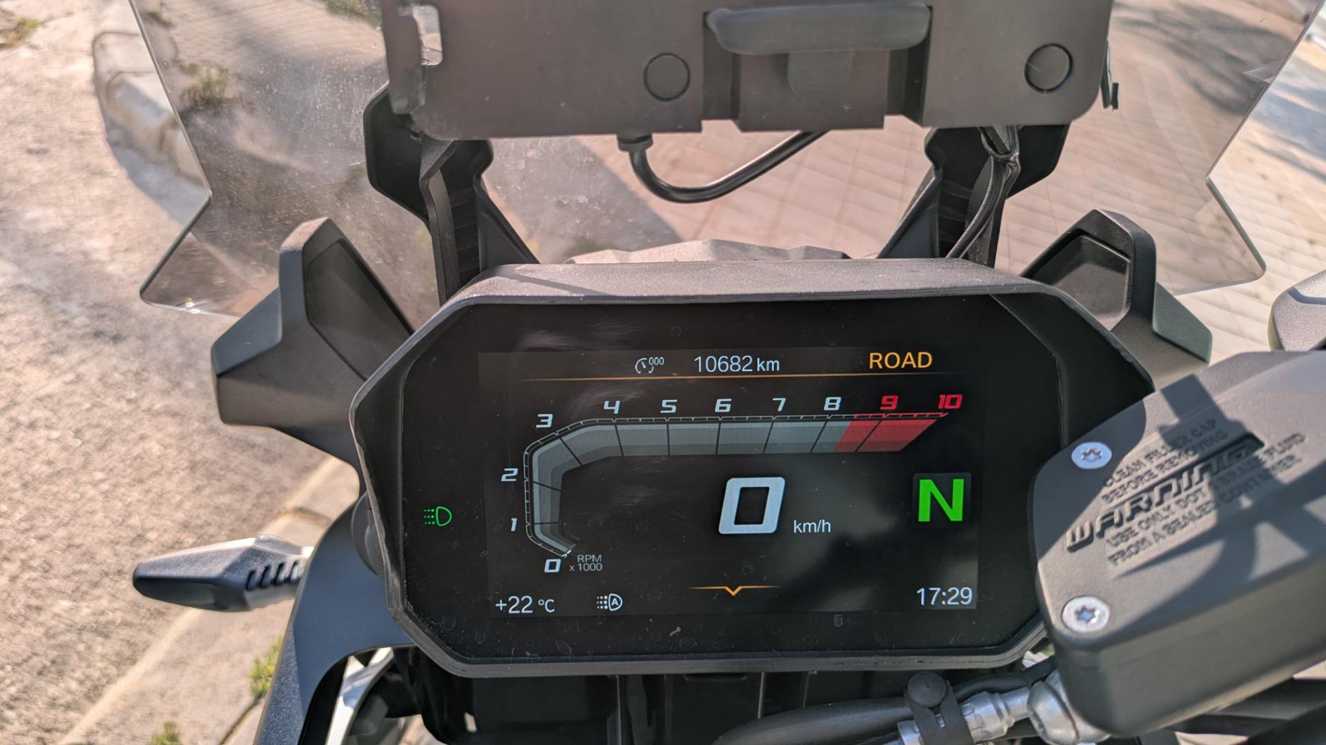 Foto 2 de BMW GS 750 F 2023