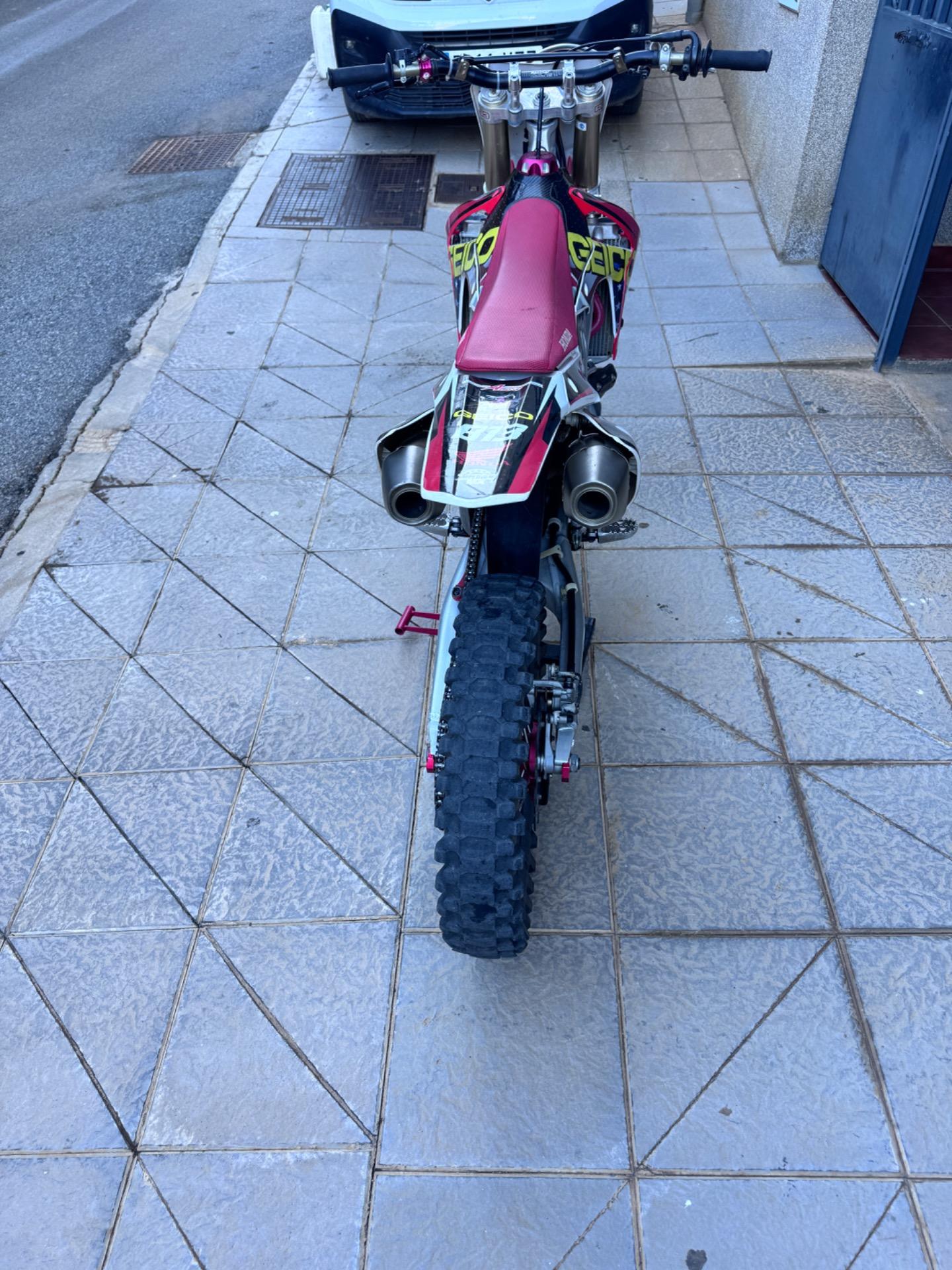 Foto 2 de Cambio por coche o quad 