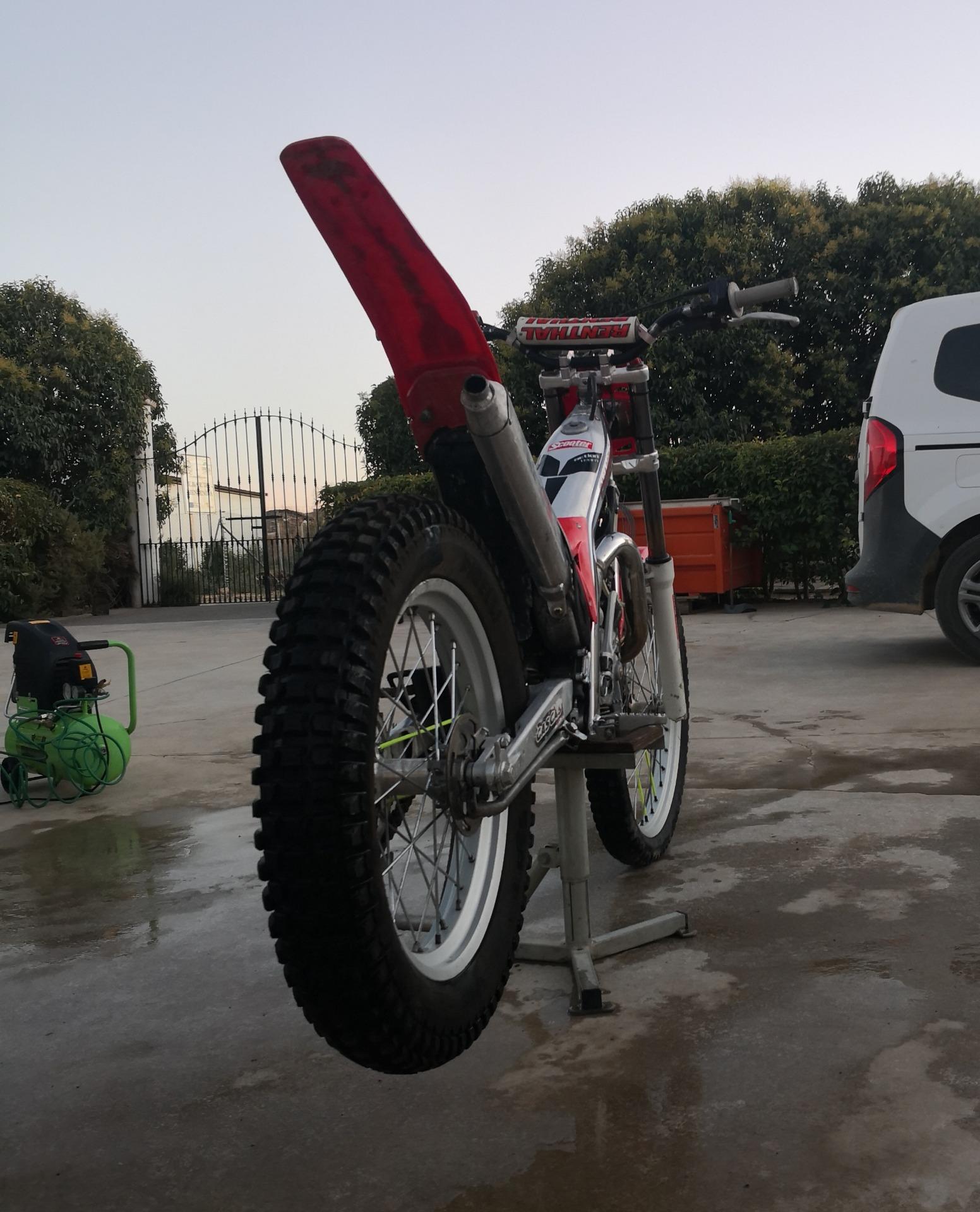 Foto de Moto Gas Gas