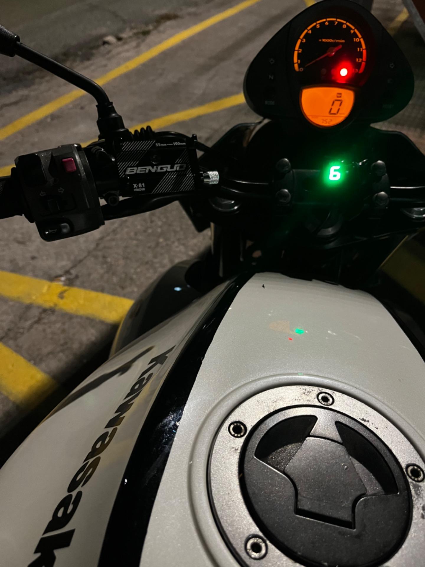 Foto 3 de Kawasaki er6n